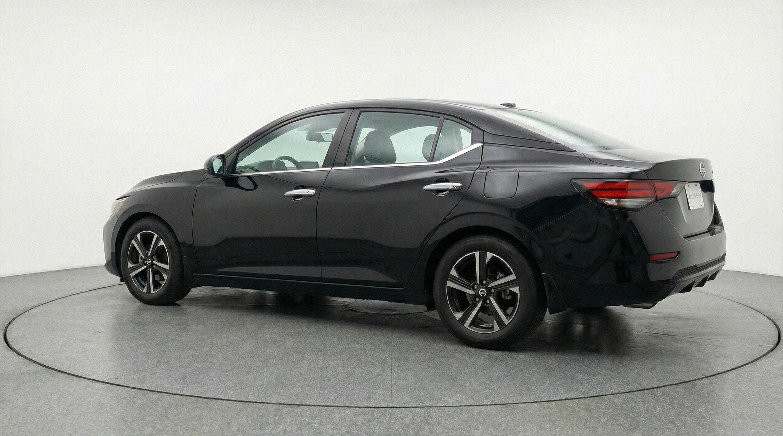 Thumbnail: 2025 Nissan Sentra - 5