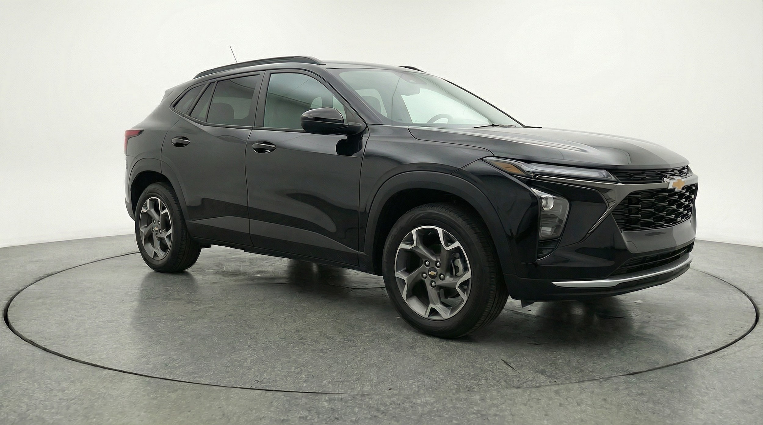 Thumbnail: 2025 Chevrolet Trax - 1