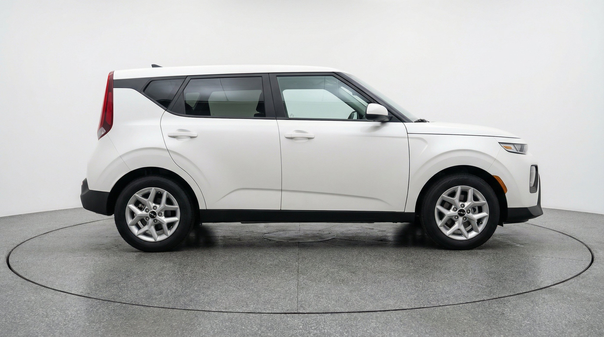 Thumbnail: 2025 Kia Soul - 11