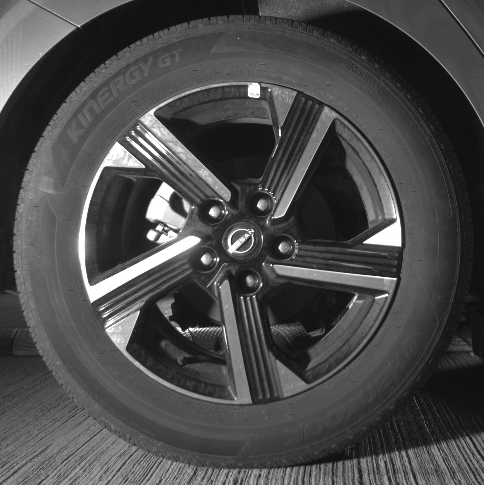 Thumbnail: 2025 Nissan Sentra - 12