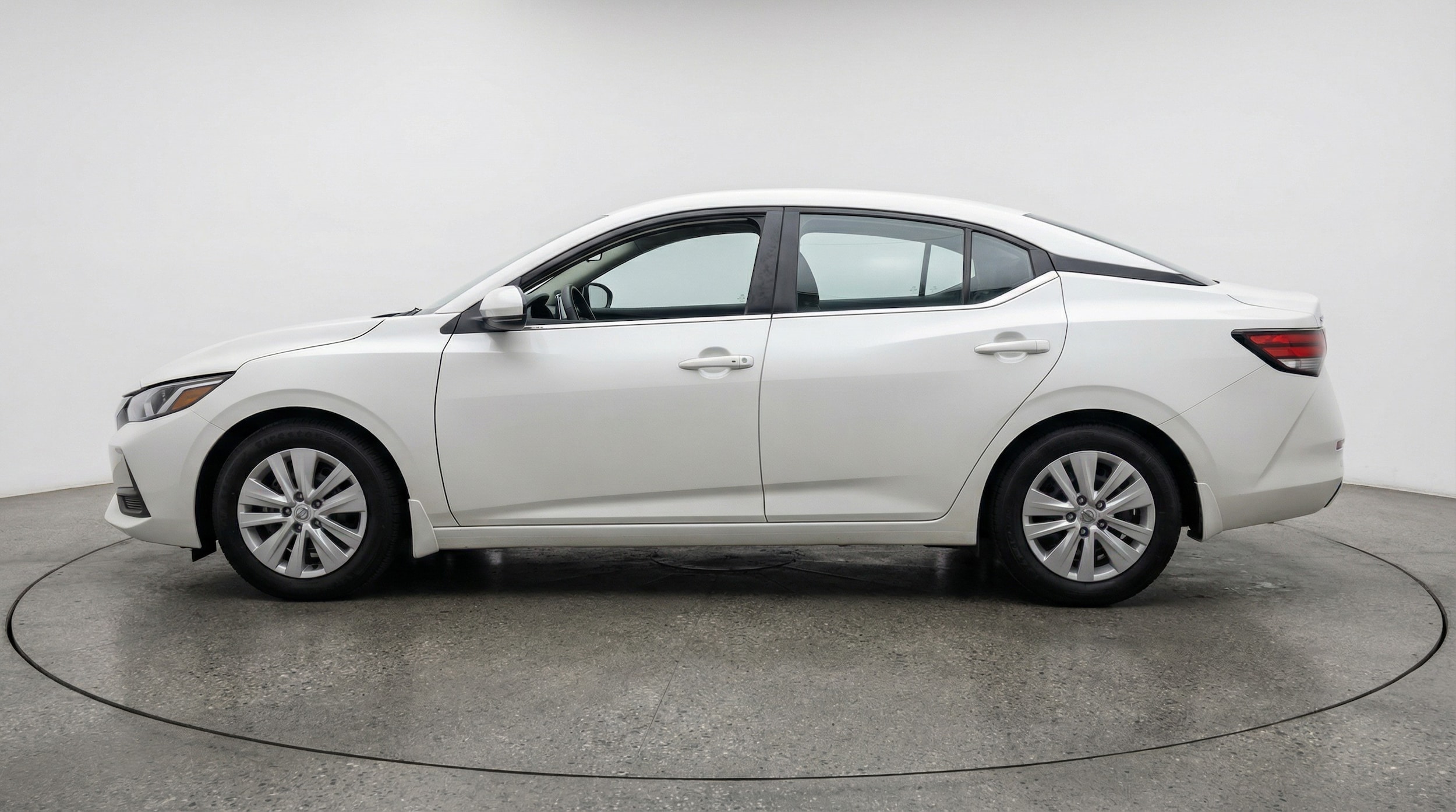 Thumbnail: 2025 Nissan Sentra - 4