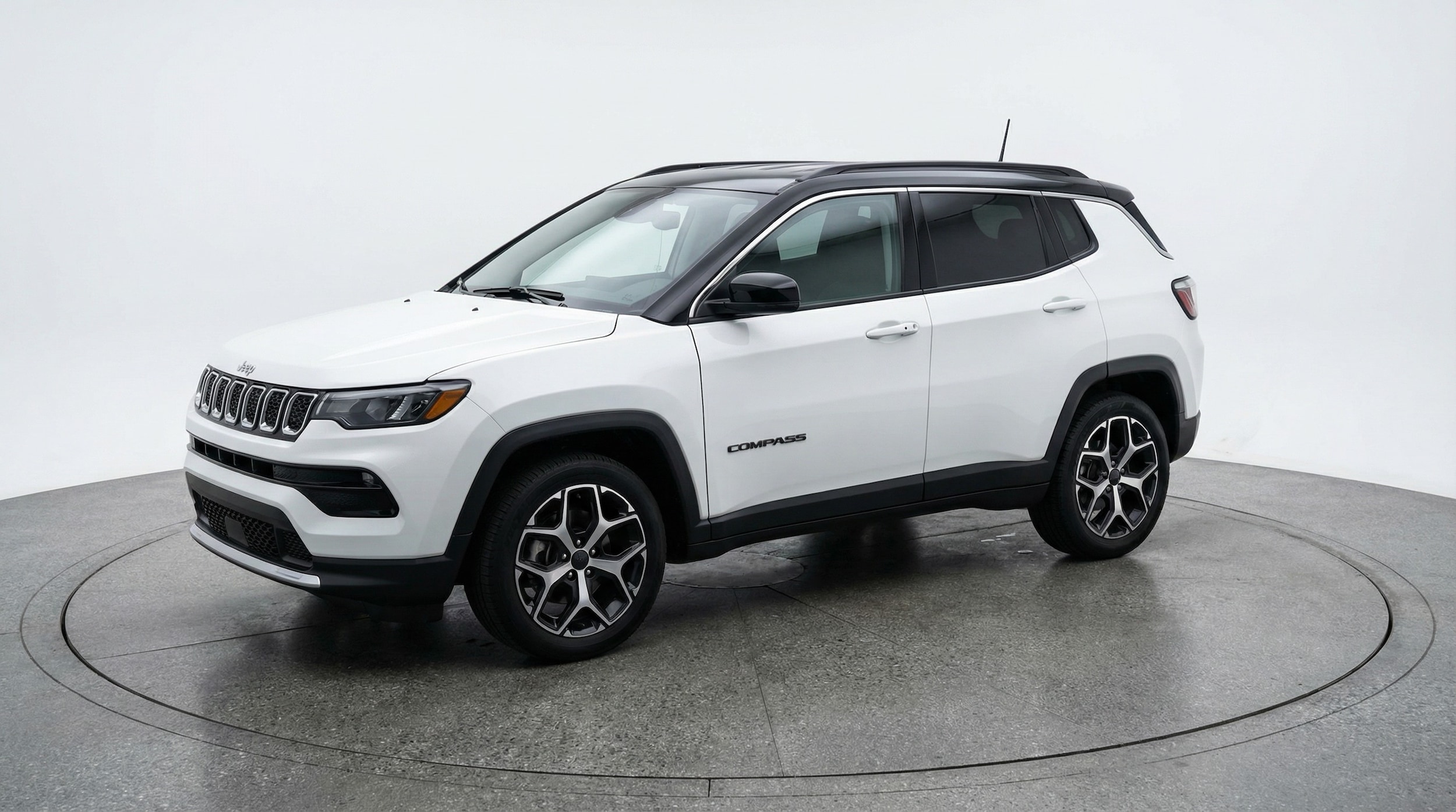 Thumbnail: 2025 Jeep Compass - 3