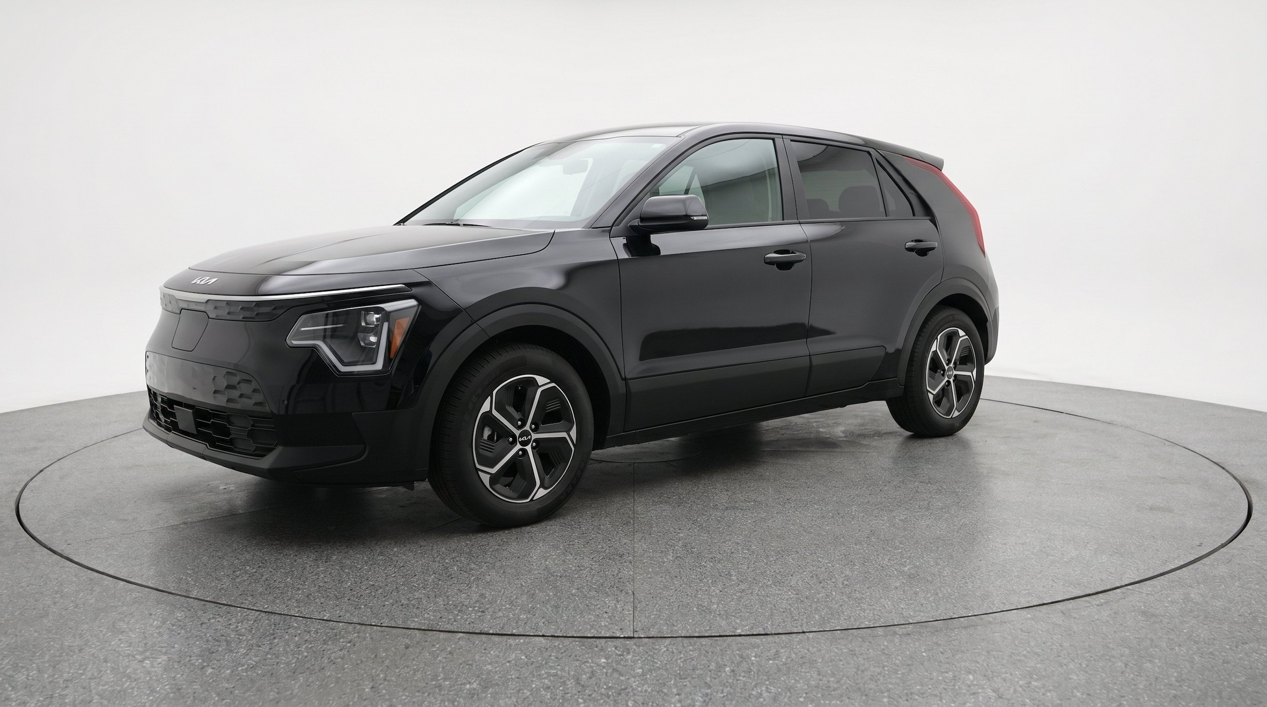 Thumbnail: 2026 Kia Niro - 3