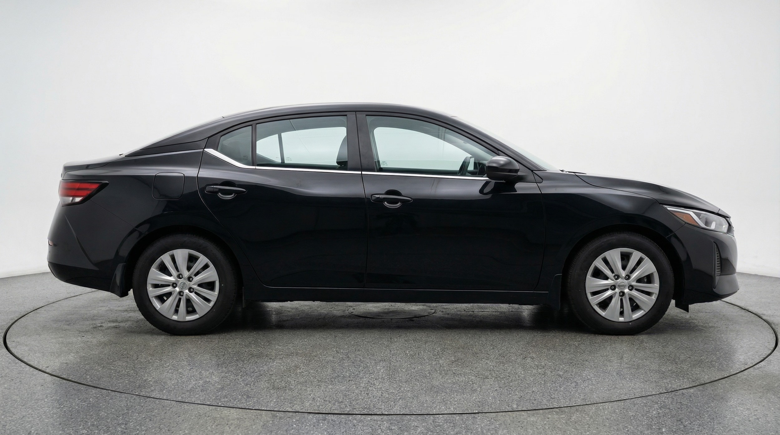 Thumbnail: 2025 Nissan Sentra - 8