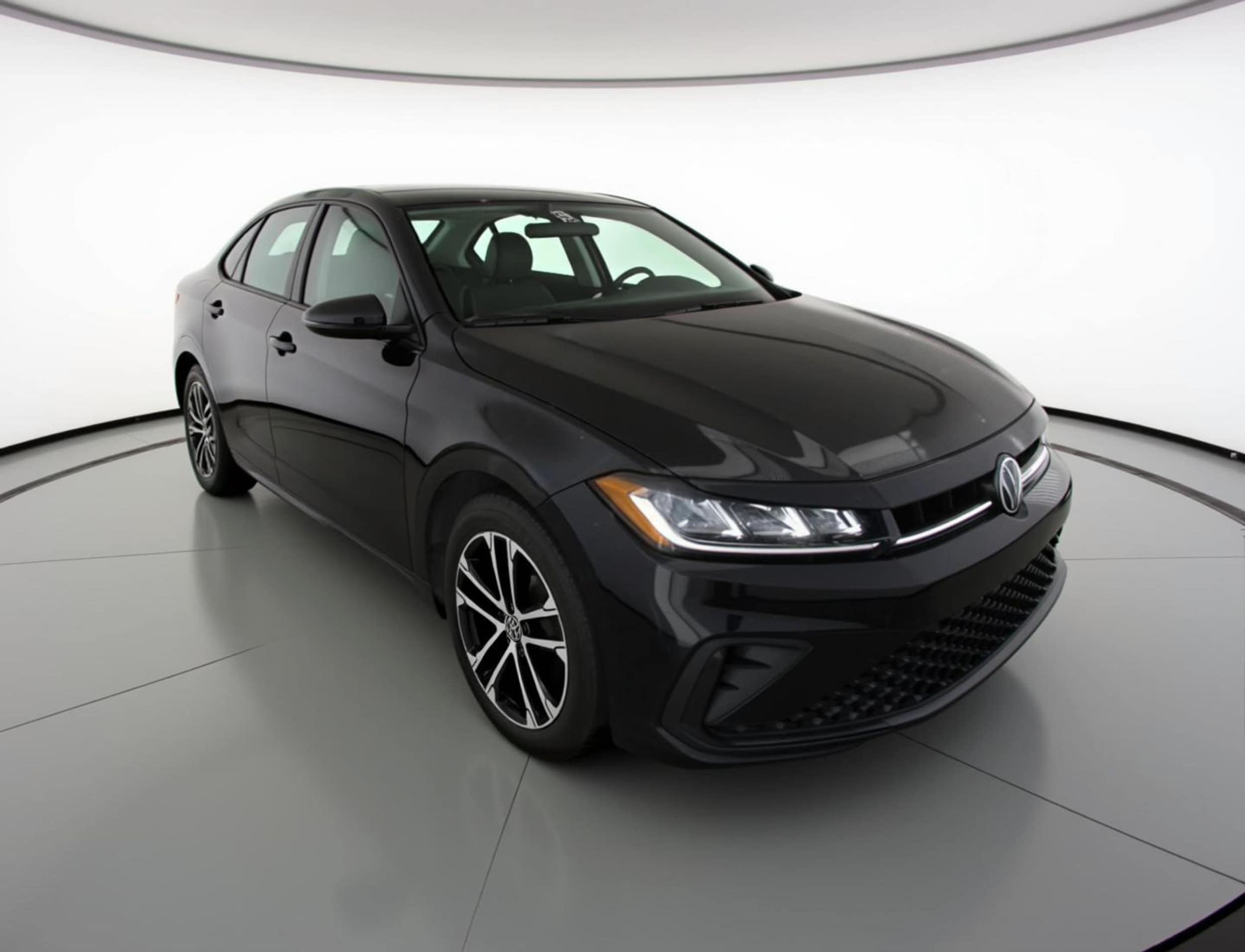 Thumbnail: 2025 Volkswagen Jetta - 1