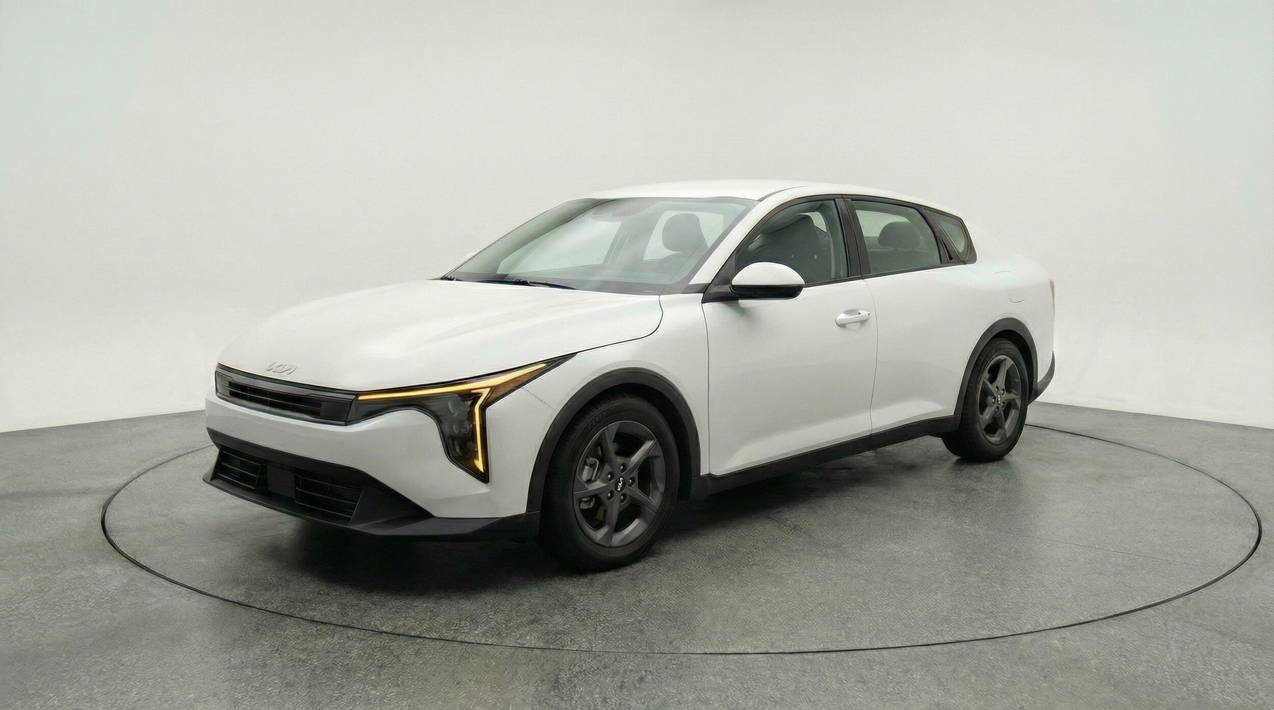 Thumbnail: 2025 Kia K4 - 3