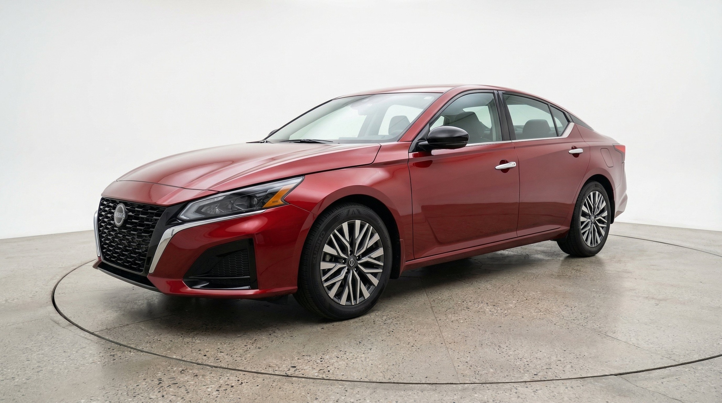 Thumbnail: 2025 Nissan Altima - 3