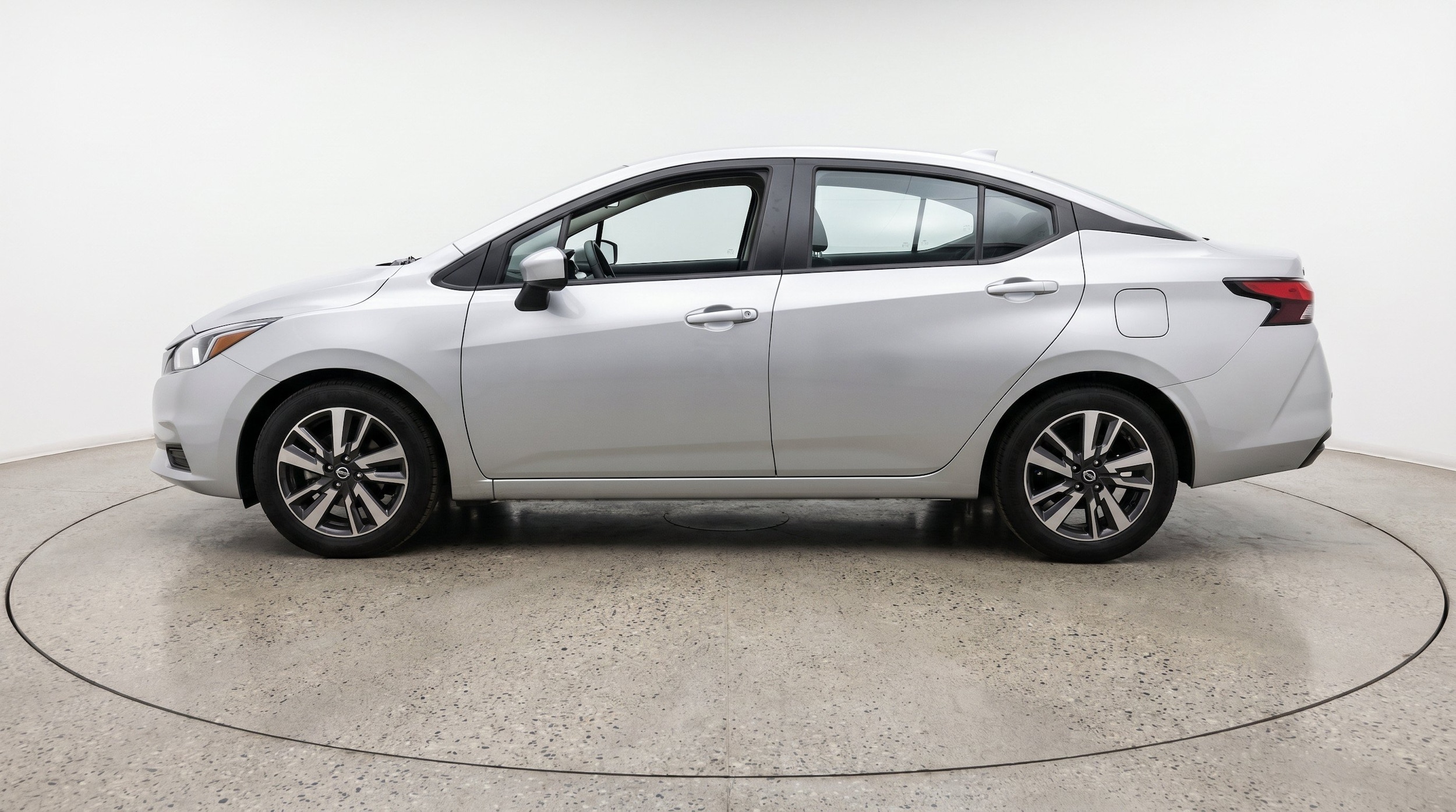 Thumbnail: 2025 Nissan Versa - 5