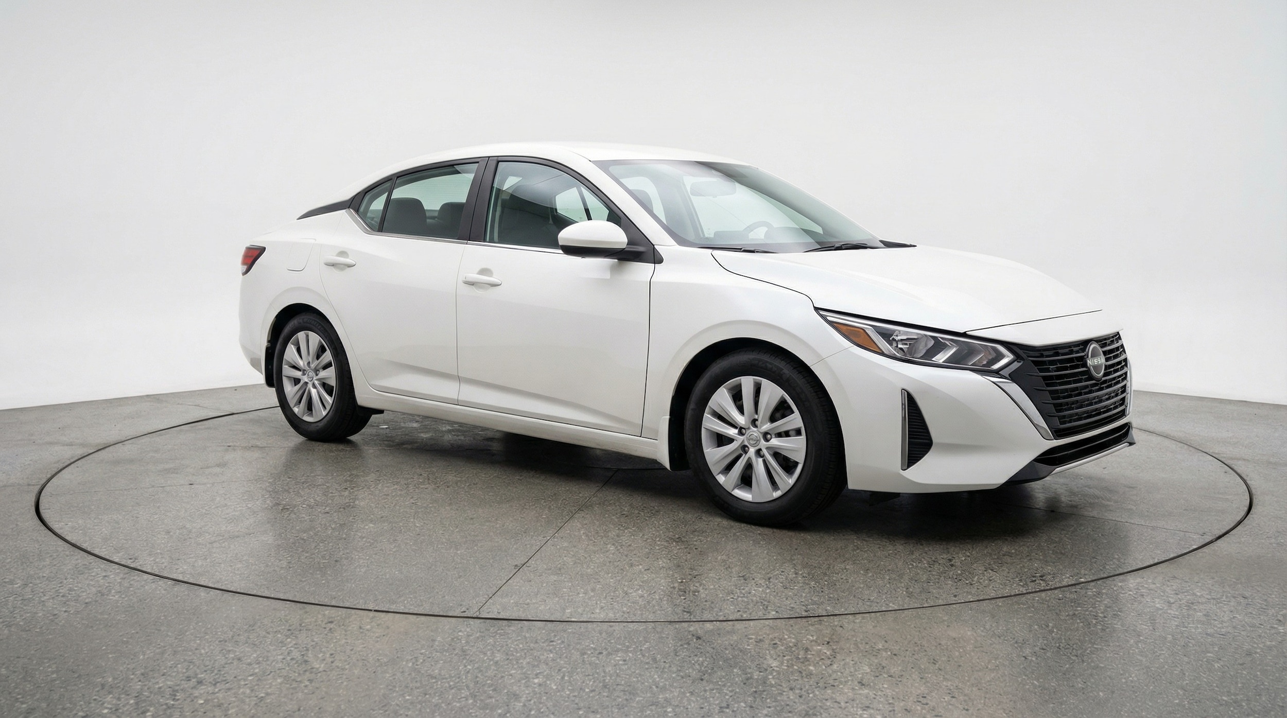 Thumbnail: 2025 Nissan Sentra - 1