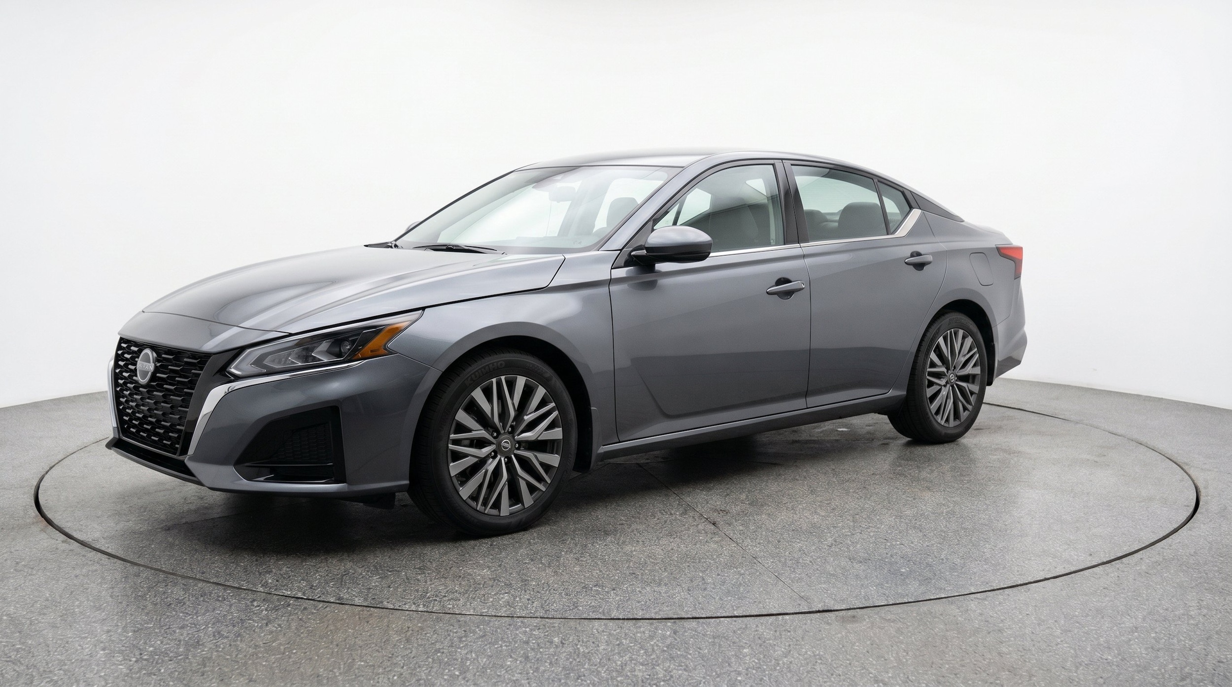 Thumbnail: 2025 Nissan Altima - 3