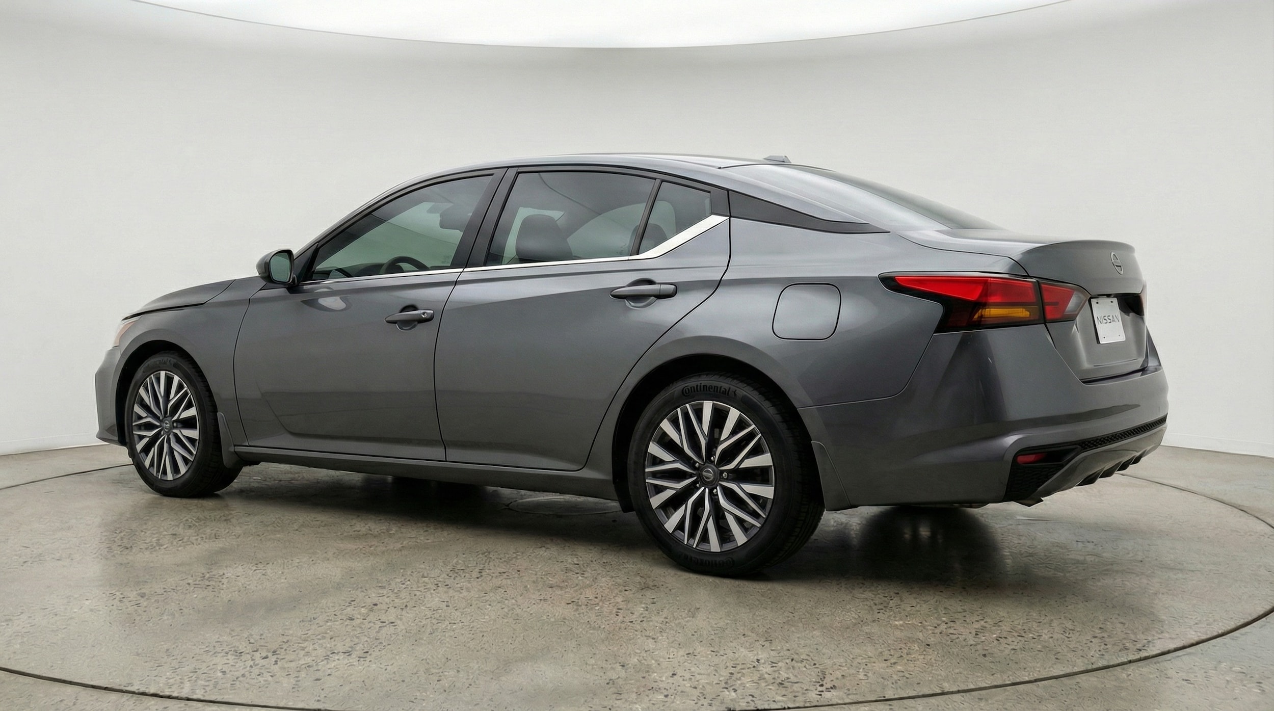 Thumbnail: 2025 Nissan Altima - 5