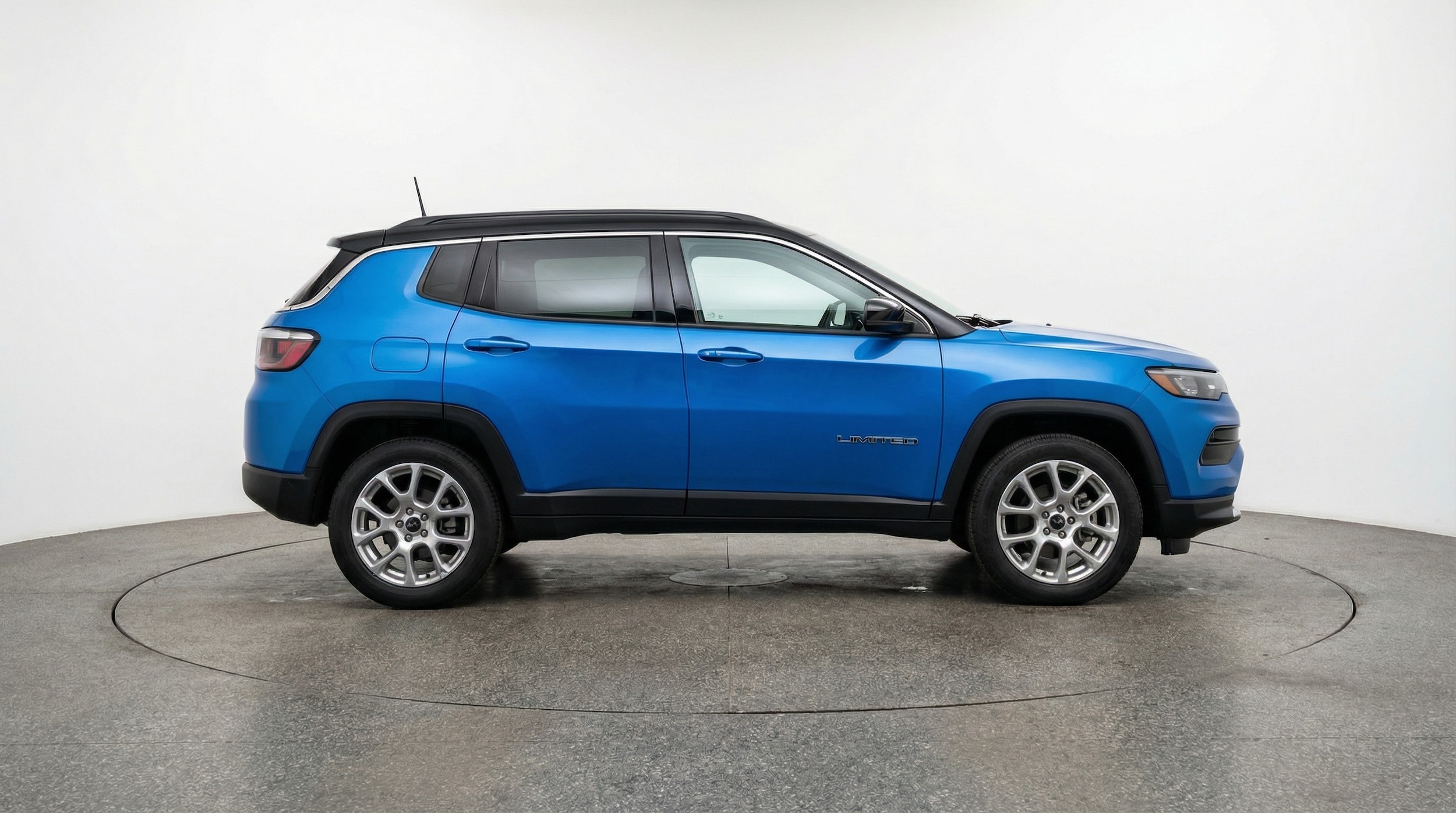Thumbnail: 2025 Jeep Compass - 8