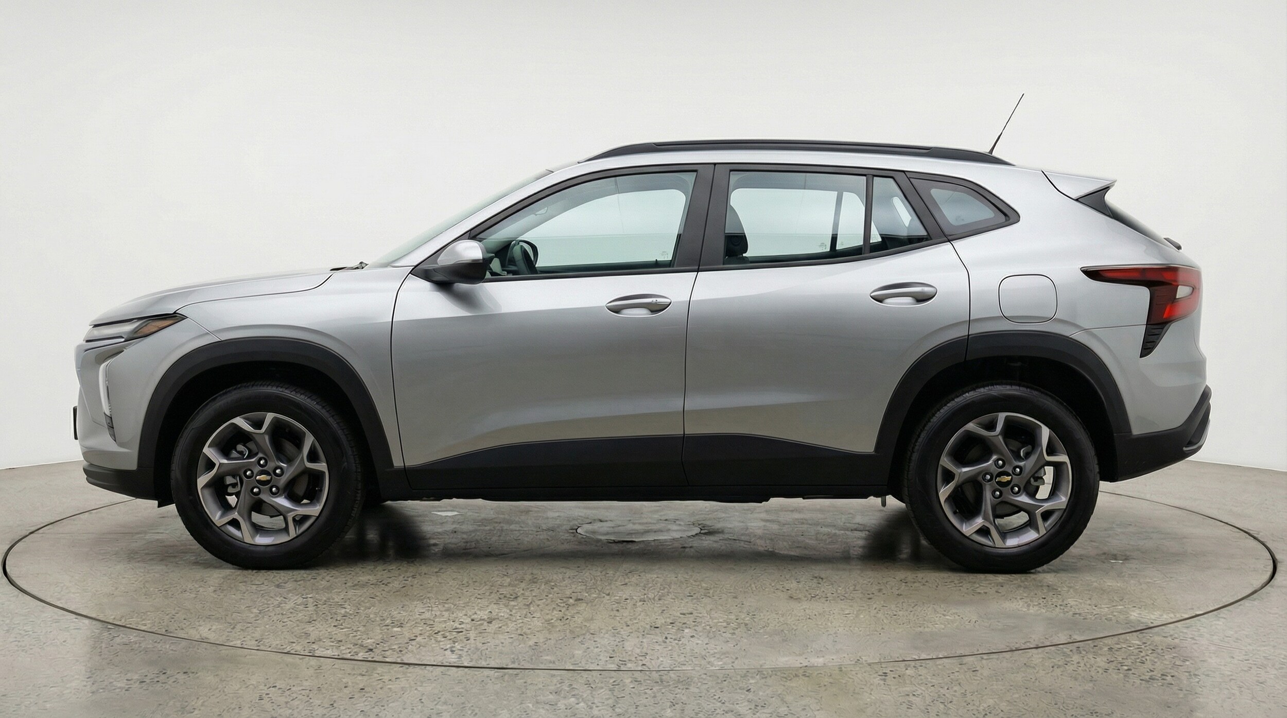 Thumbnail: 2025 Chevrolet Trax - 4