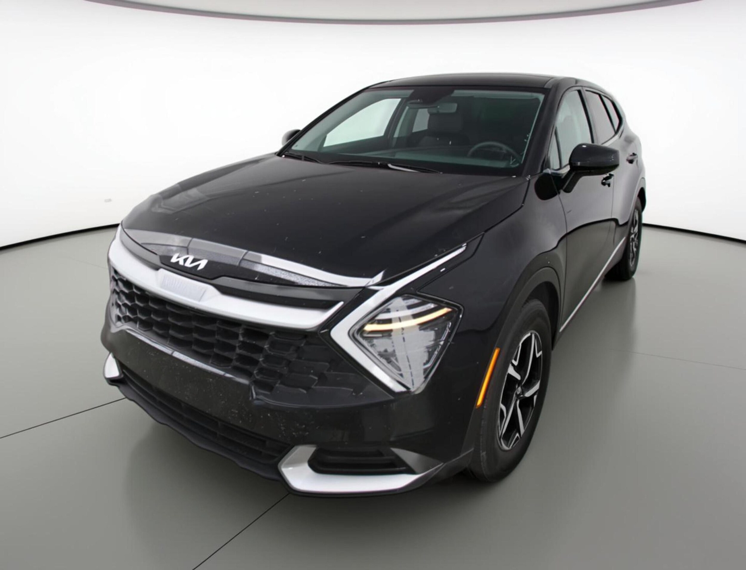 Thumbnail: 2025 Kia Sportage - 3