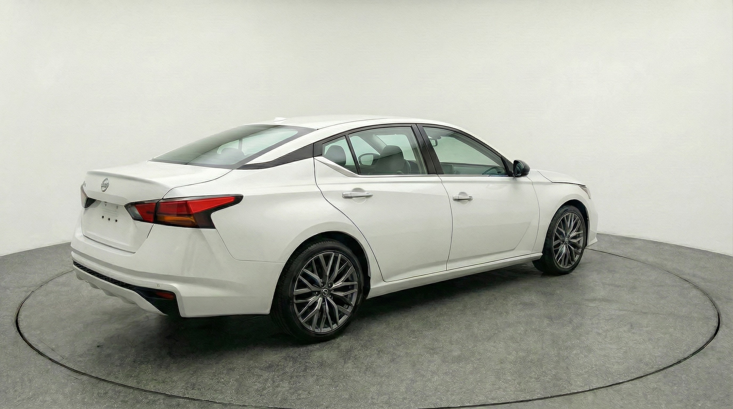 Thumbnail: 2025 Nissan Altima - 7