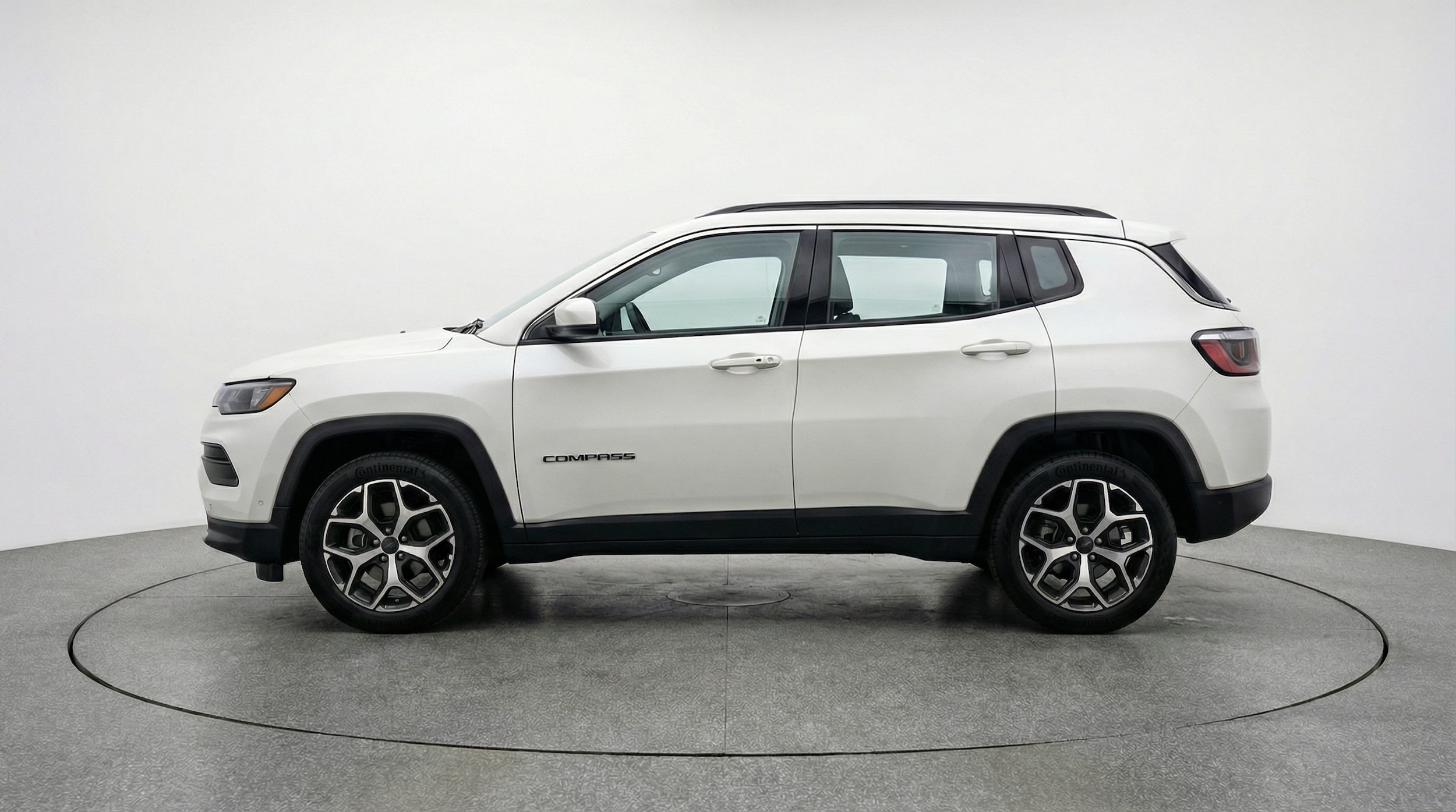 Thumbnail: 2025 Jeep Compass - 4