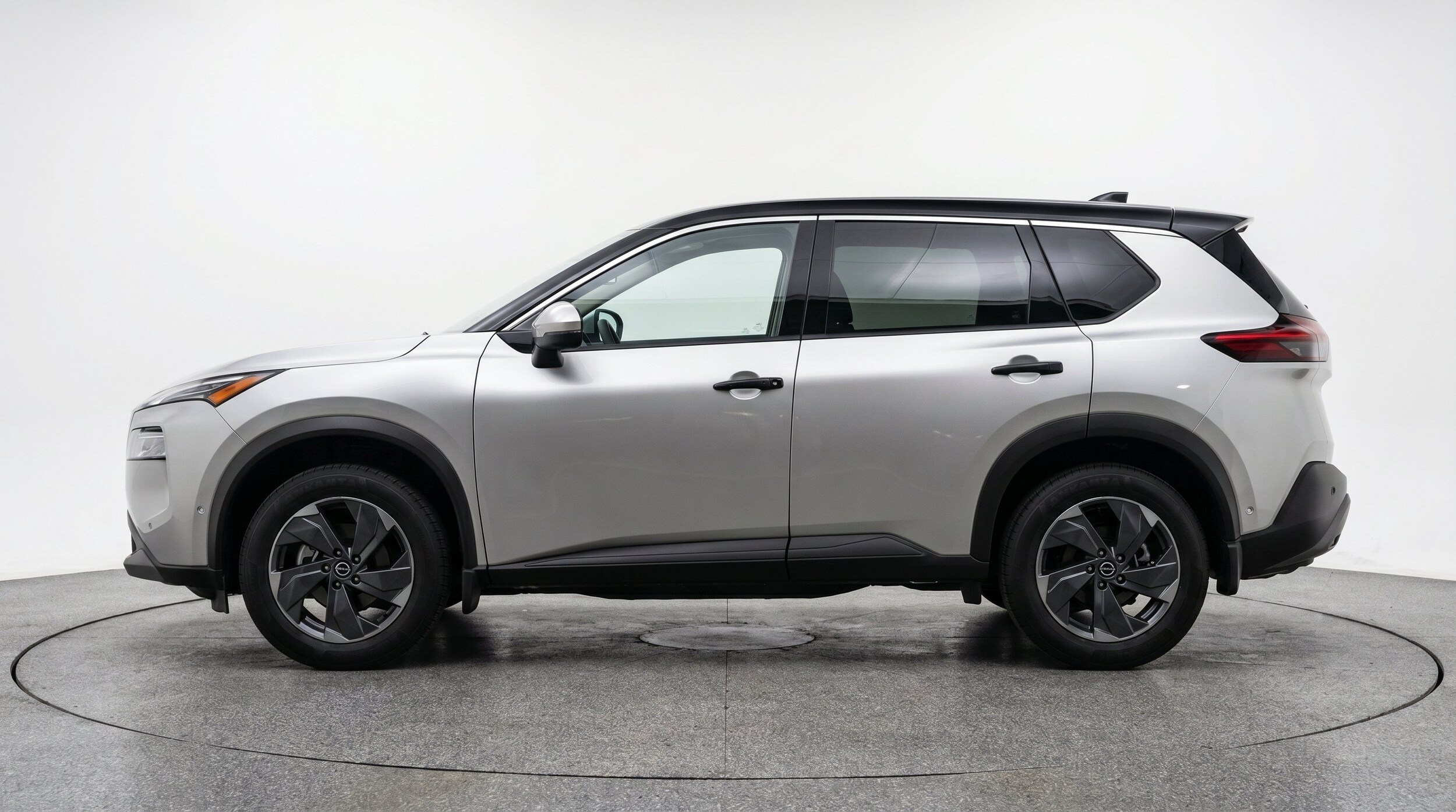 Thumbnail: 2025 Nissan Rogue - 5