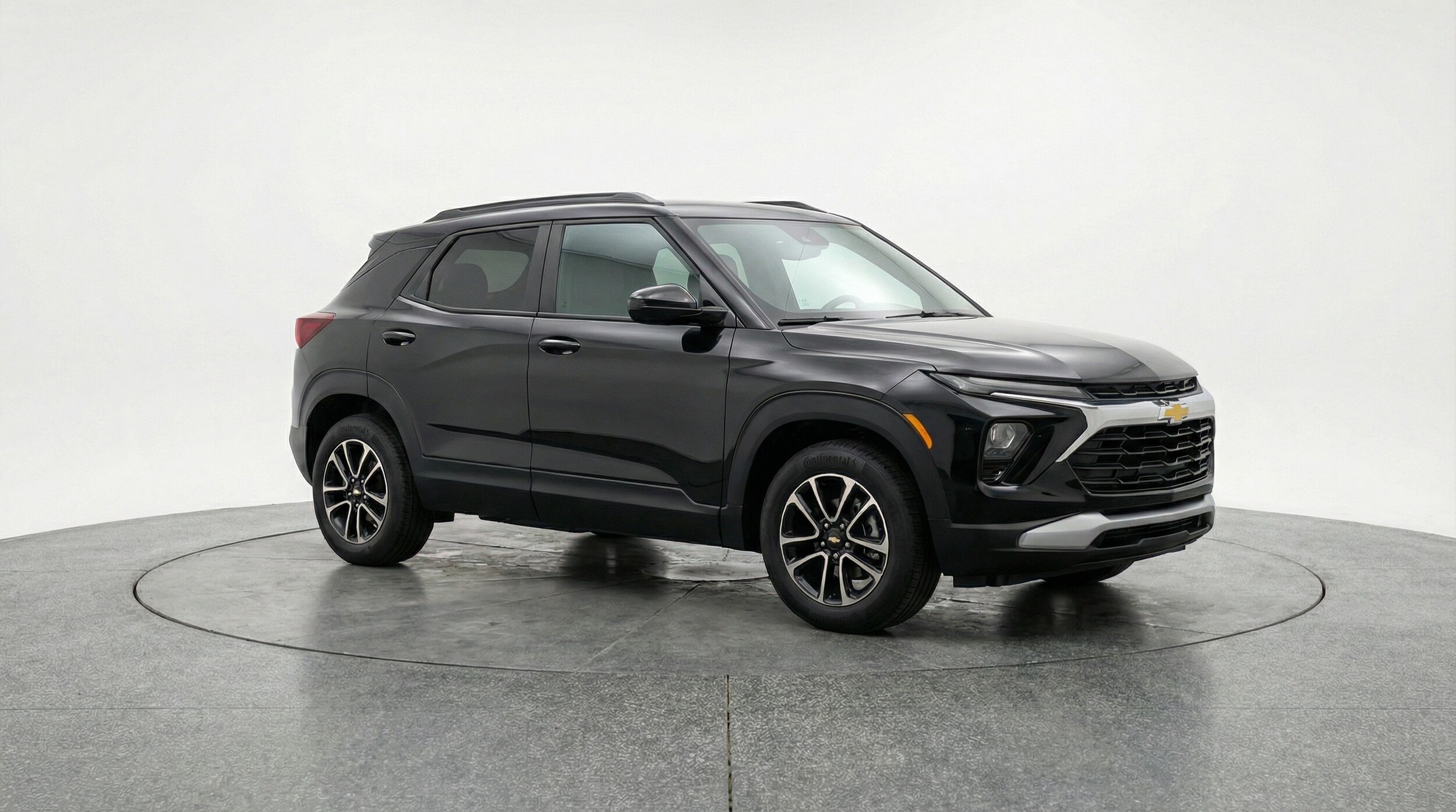 Thumbnail: 2025 Chevrolet TrailBlazer - 1