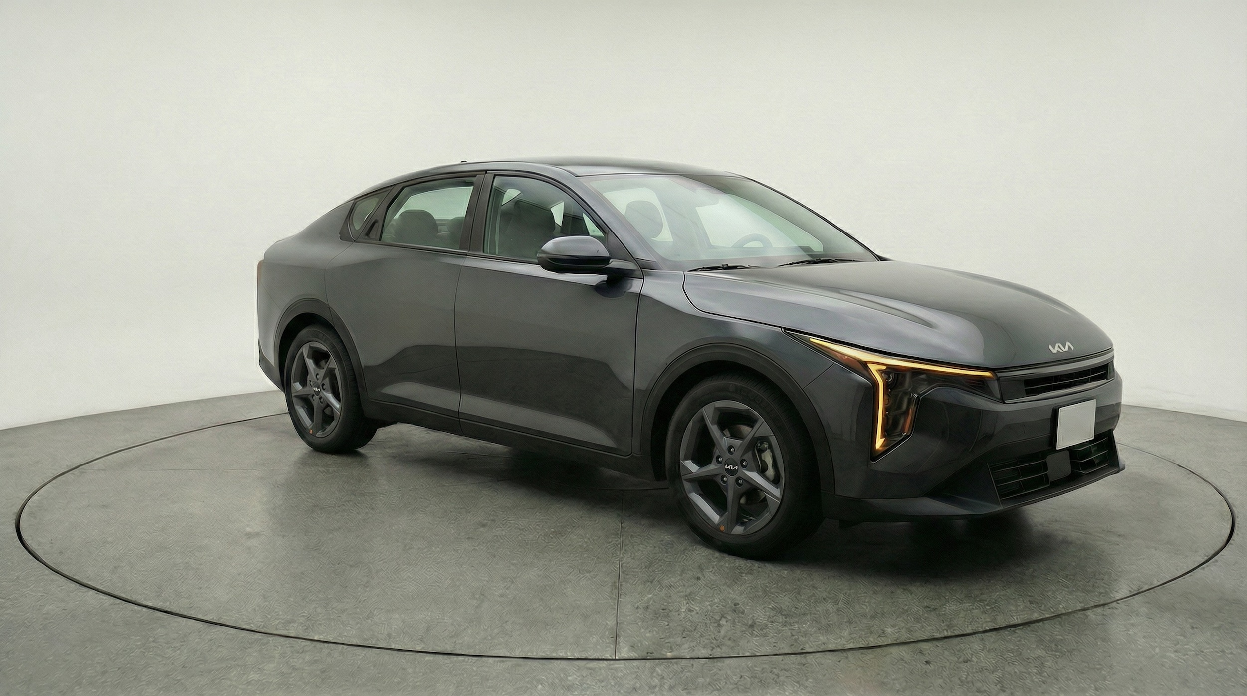 Thumbnail: 2025 Kia K4 - 1