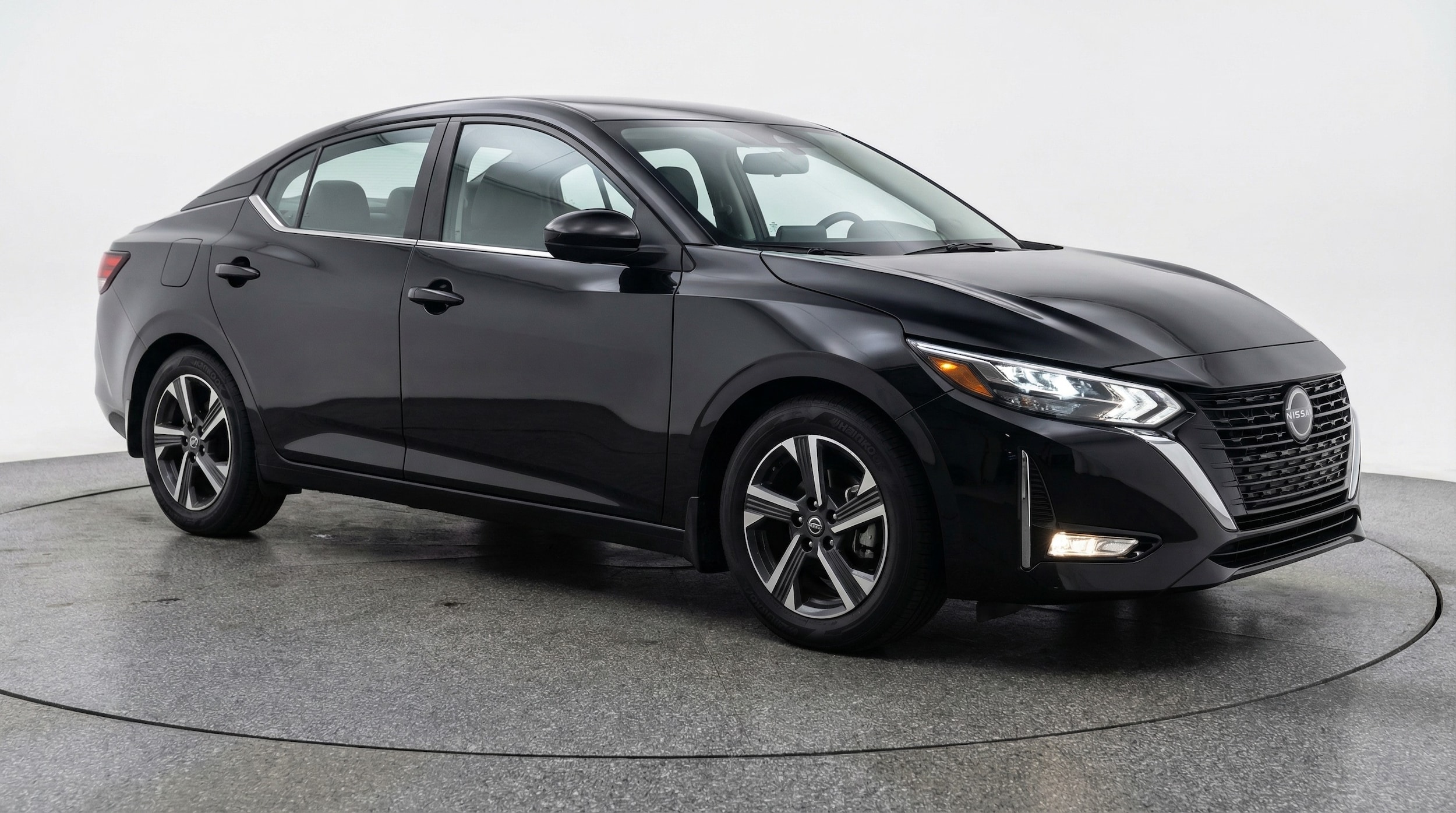 Thumbnail: 2025 Nissan Sentra - 1