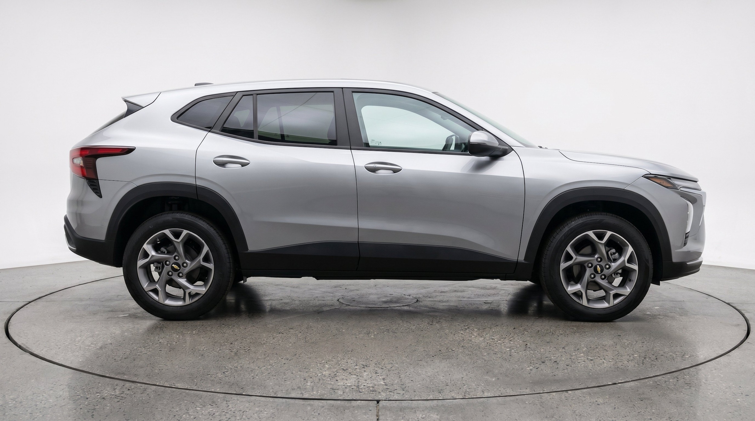 Thumbnail: 2025 Chevrolet Trax - 10