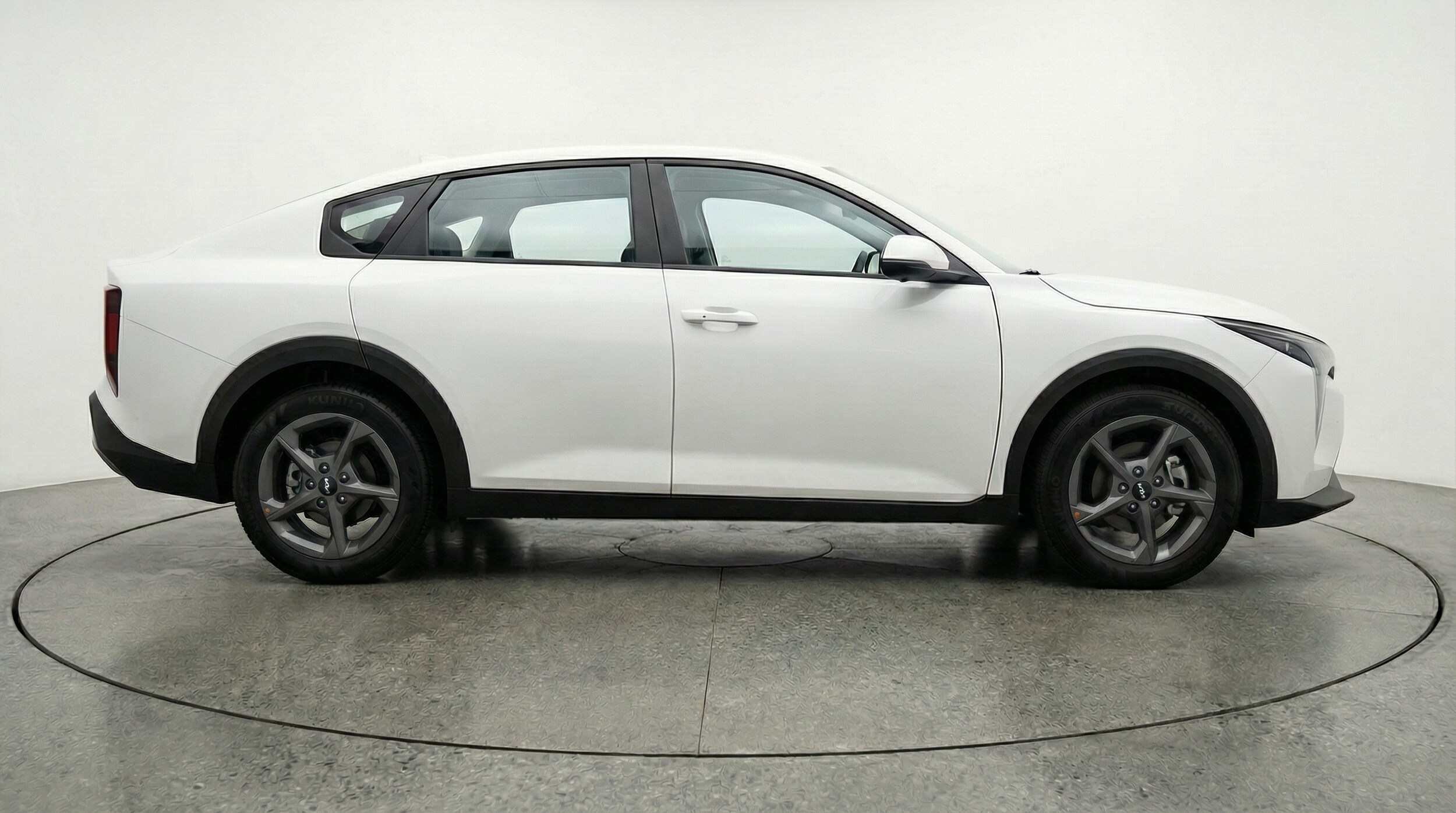 Thumbnail: 2025 Kia K4 - 8