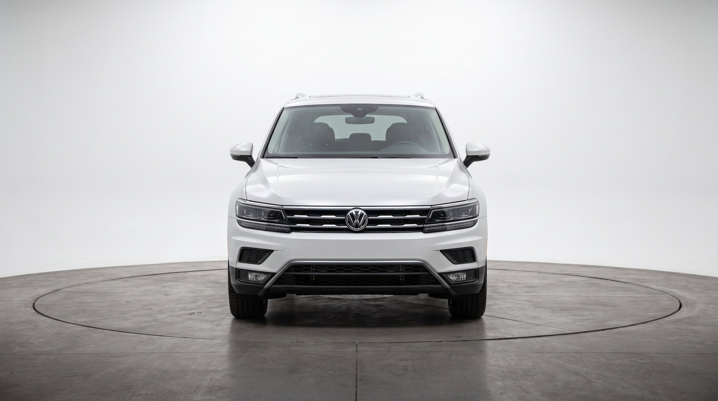 Thumbnail: 2026 Volkswagen Tiguan - 2