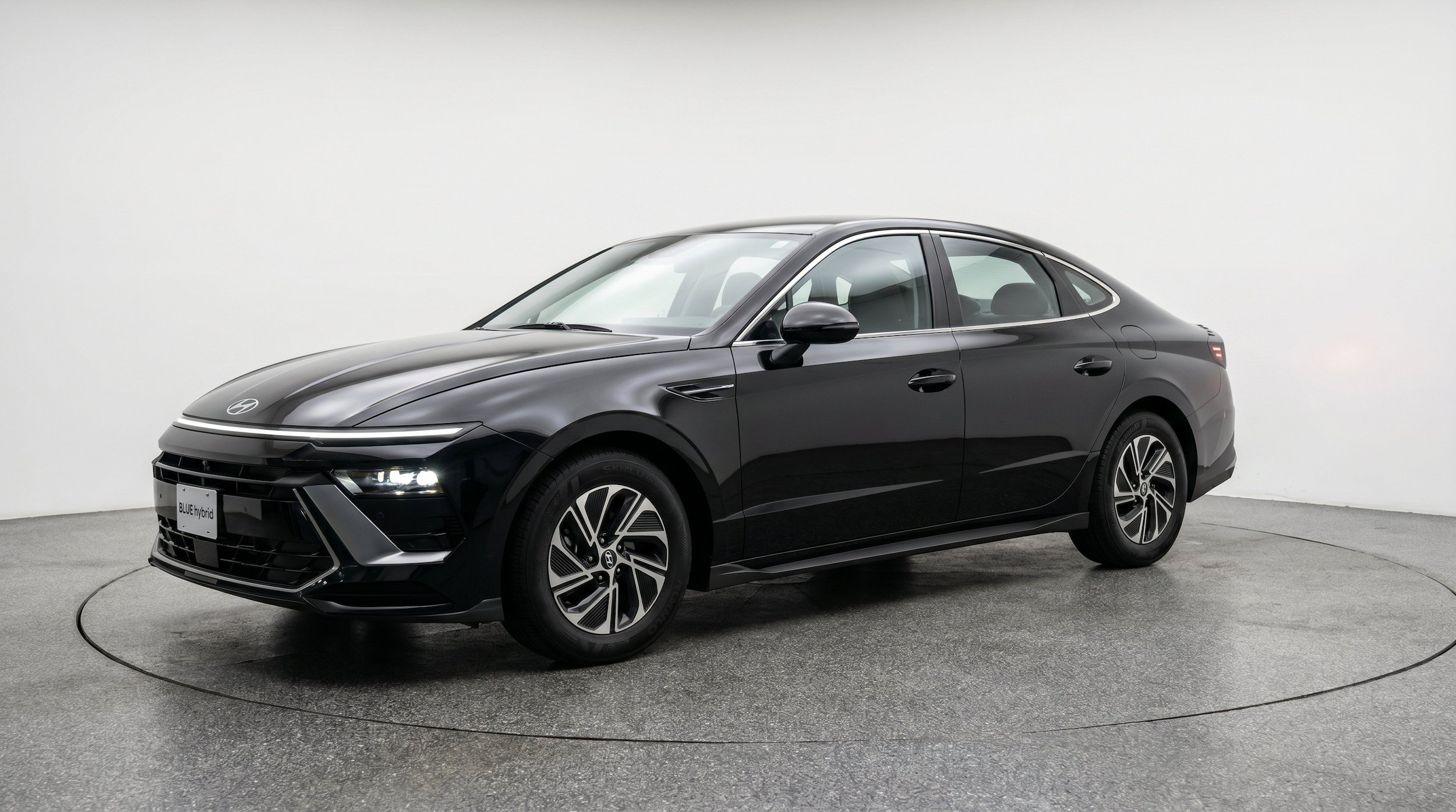 Thumbnail: 2026 Hyundai Sonata - 3