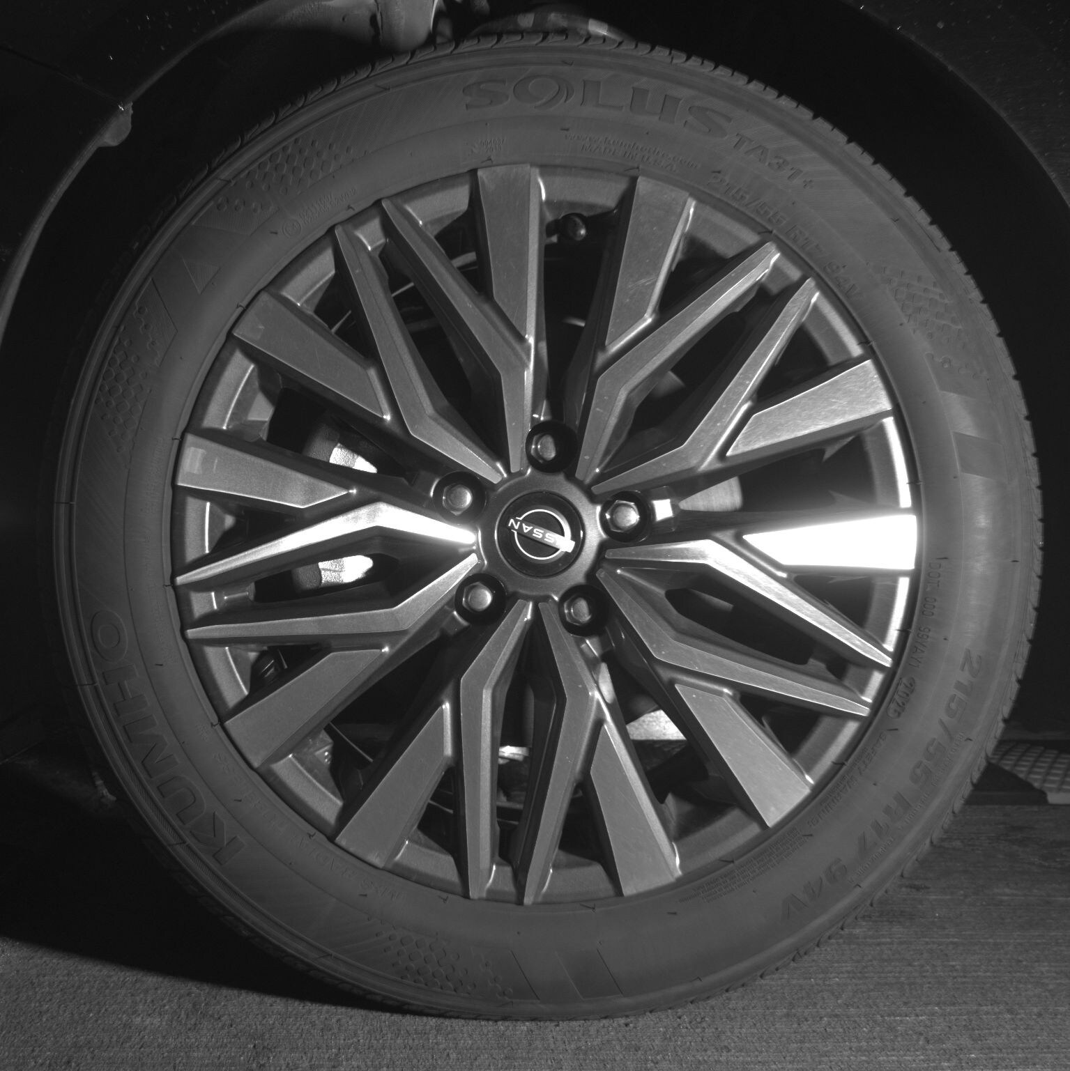 Thumbnail: 2025 Nissan Altima - 9