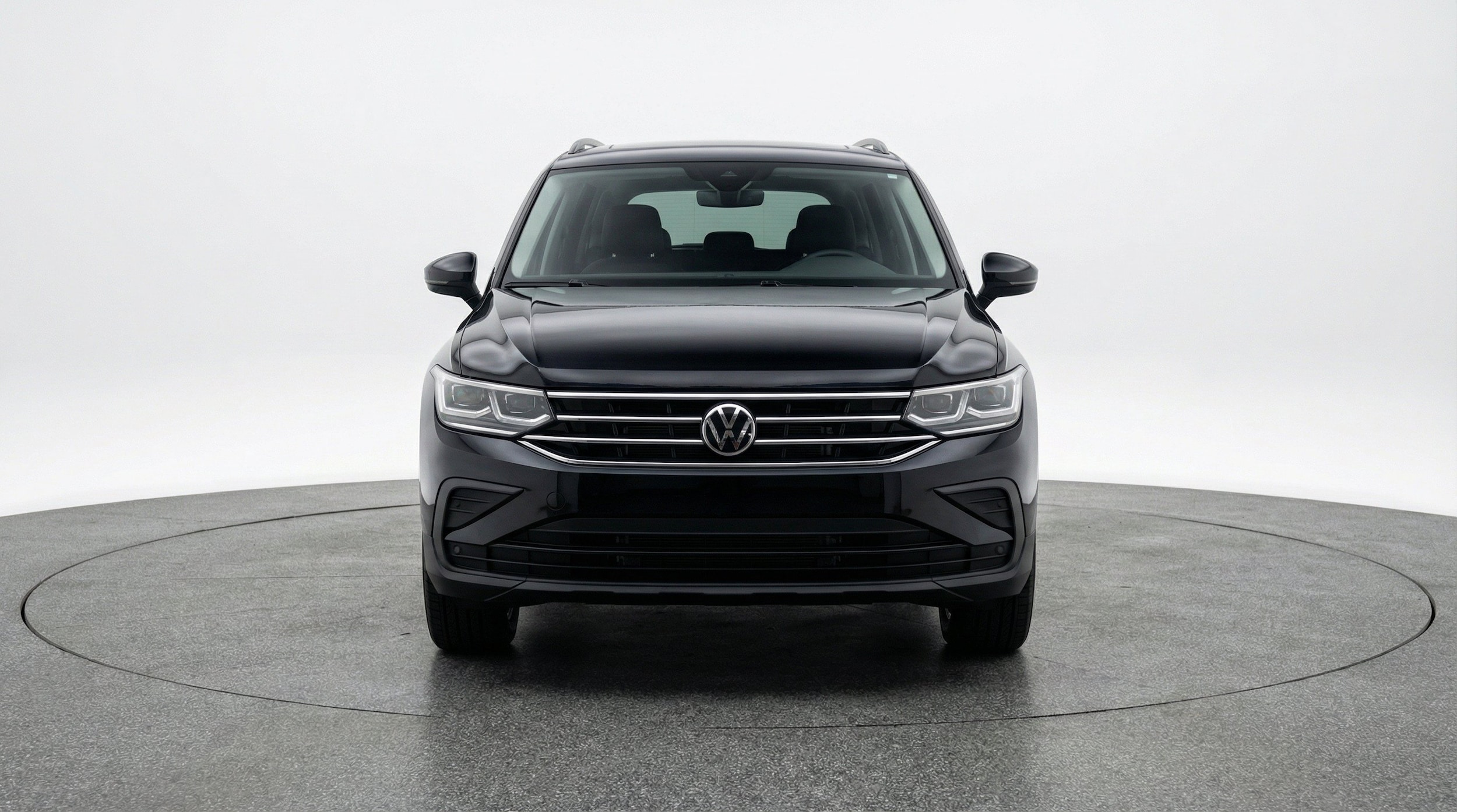 Thumbnail: 2026 Volkswagen Tiguan - 2