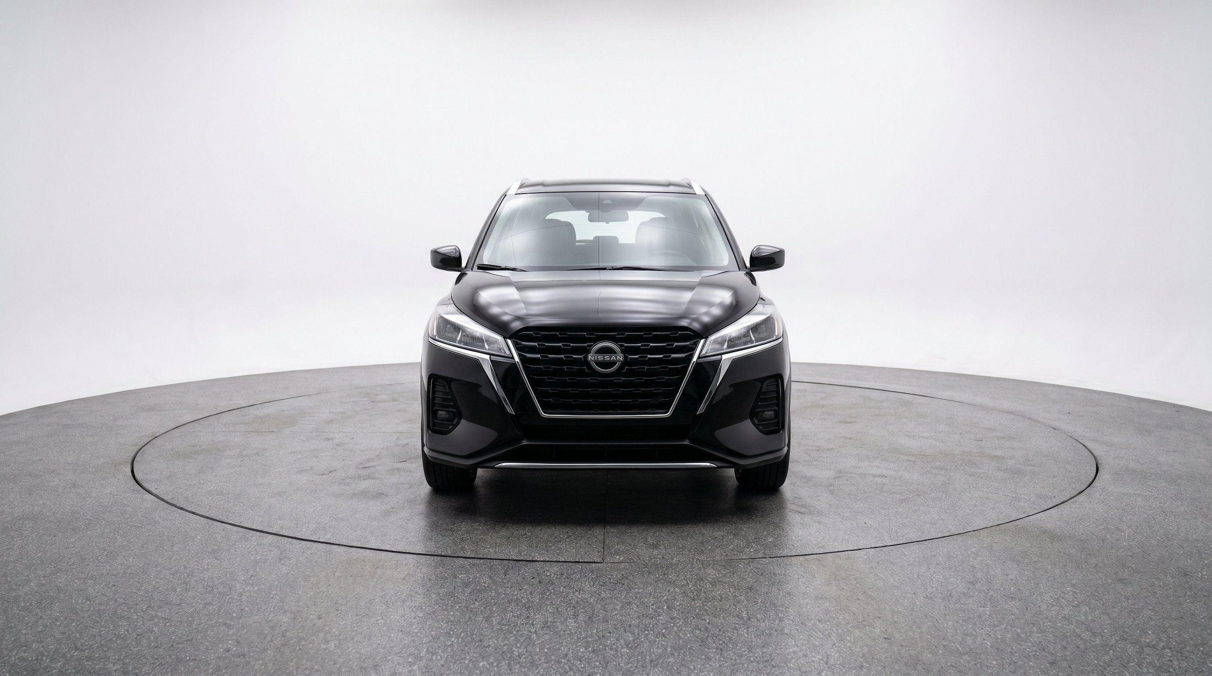 Thumbnail: 2026 Nissan Kicks - 2