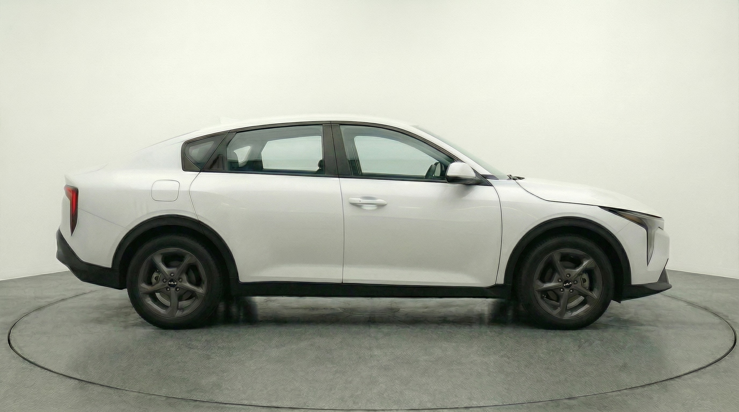 Thumbnail: 2025 Kia K4 - 4