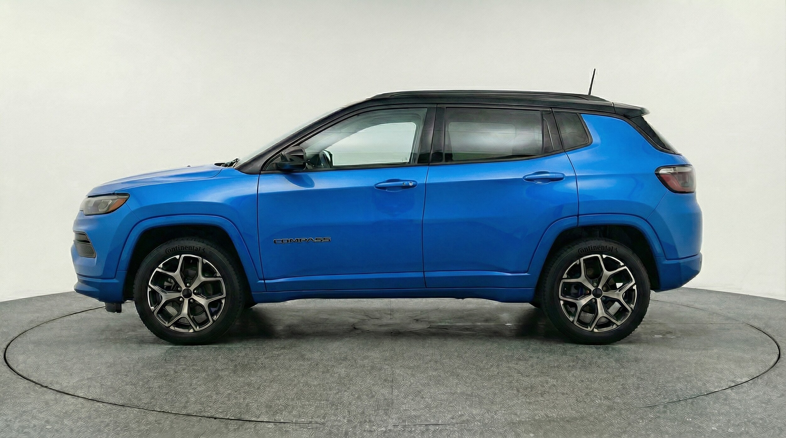 Thumbnail: 2025 Jeep Compass - 4