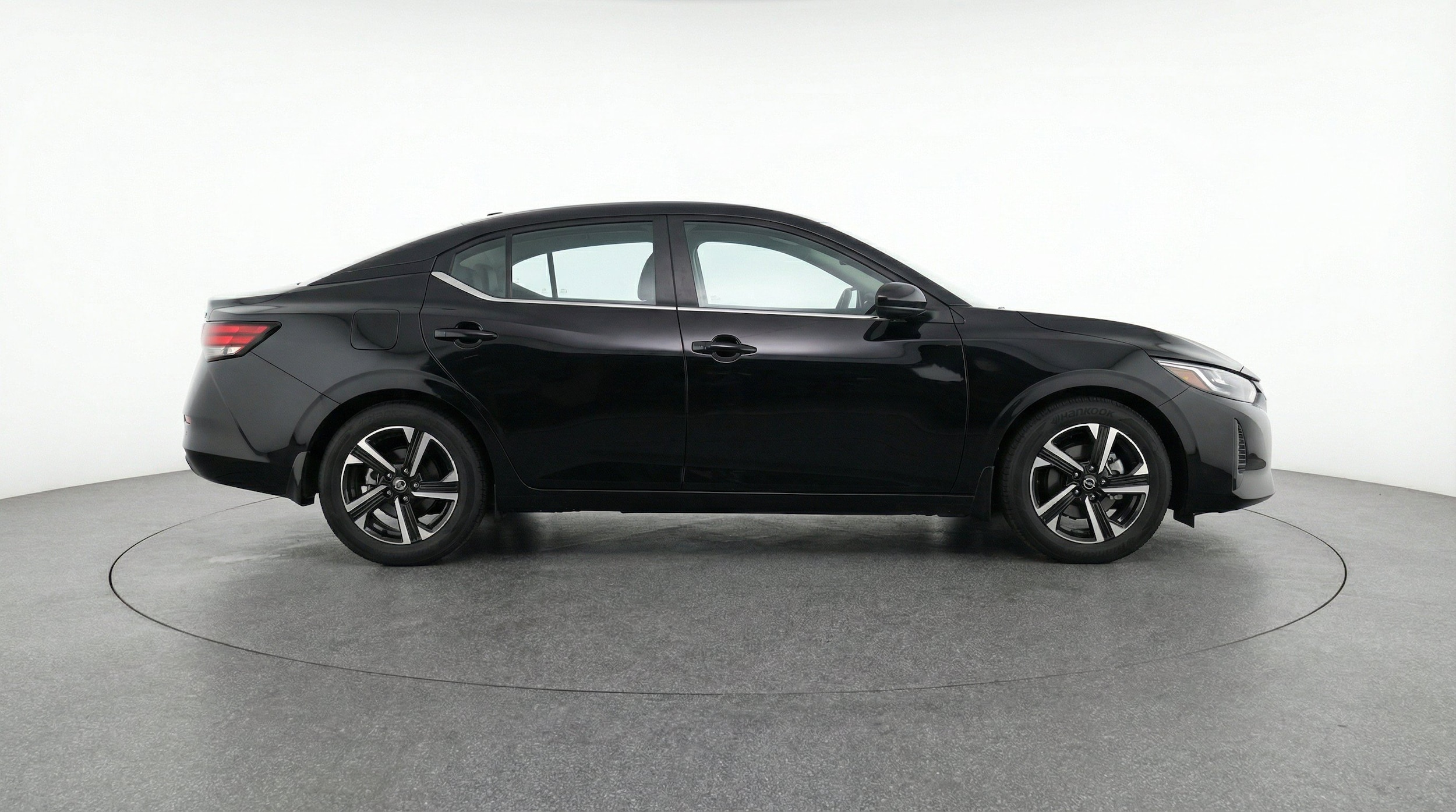 Thumbnail: 2025 Nissan Sentra - 11