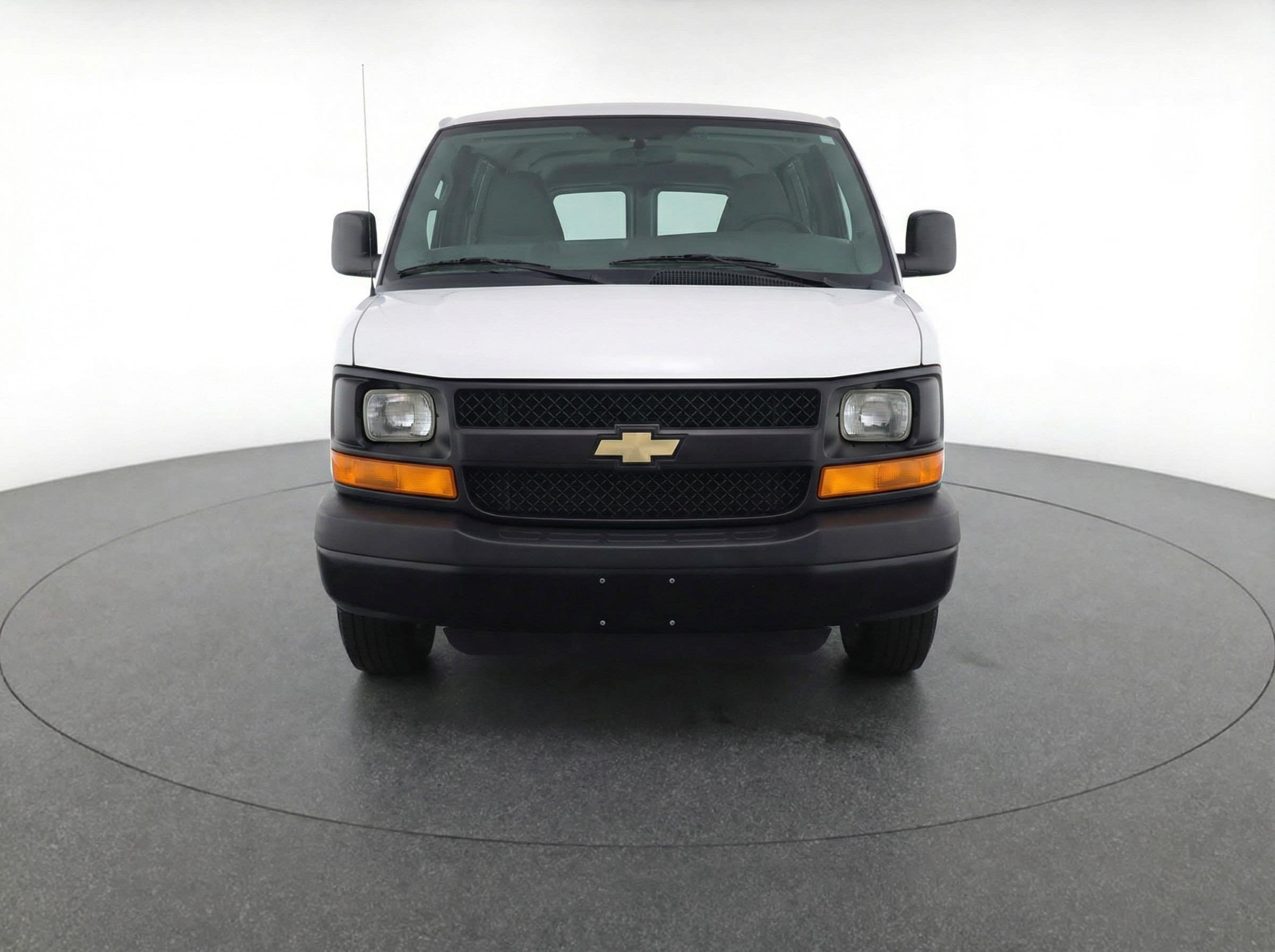 Thumbnail: 2025 Chevrolet Express - 2
