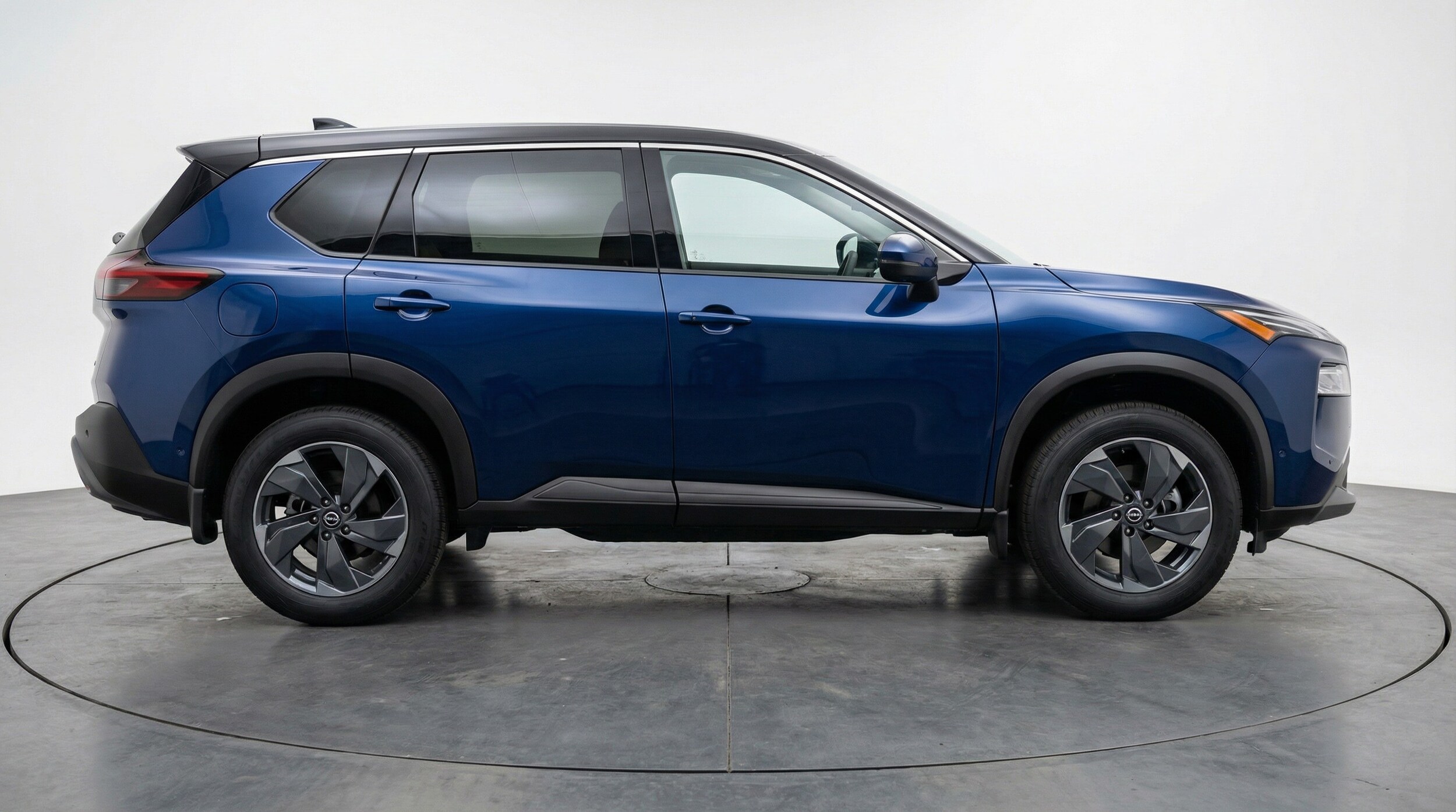 Thumbnail: 2025 Nissan Rogue - 8