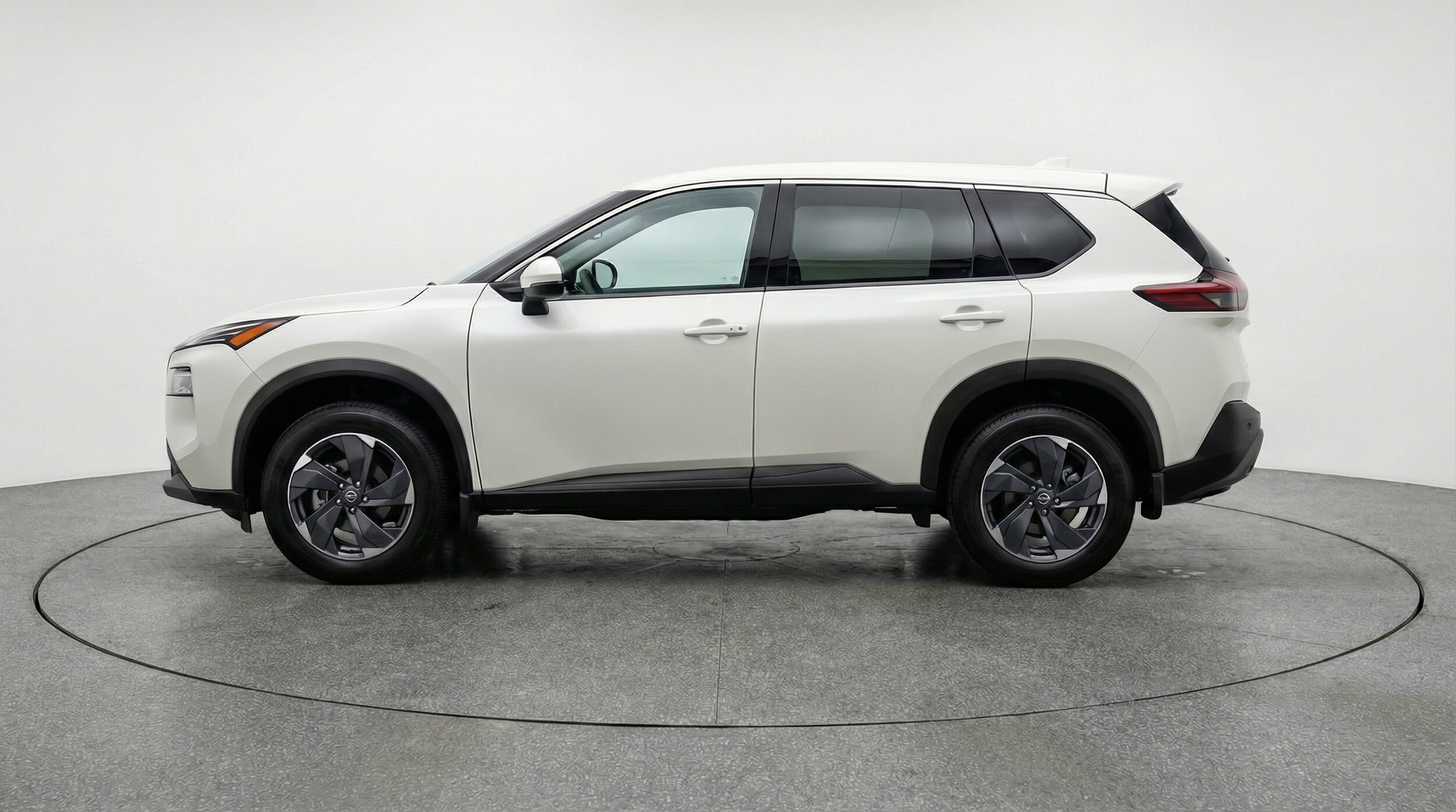 Thumbnail: 2025 Nissan Rogue - 4