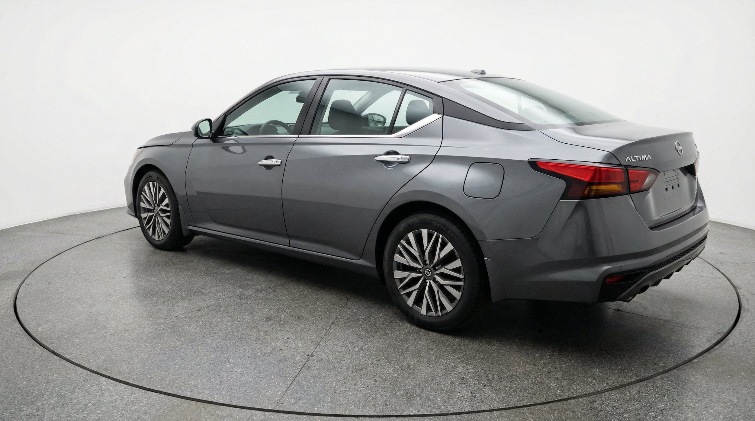Thumbnail: 2025 Nissan Altima - 6