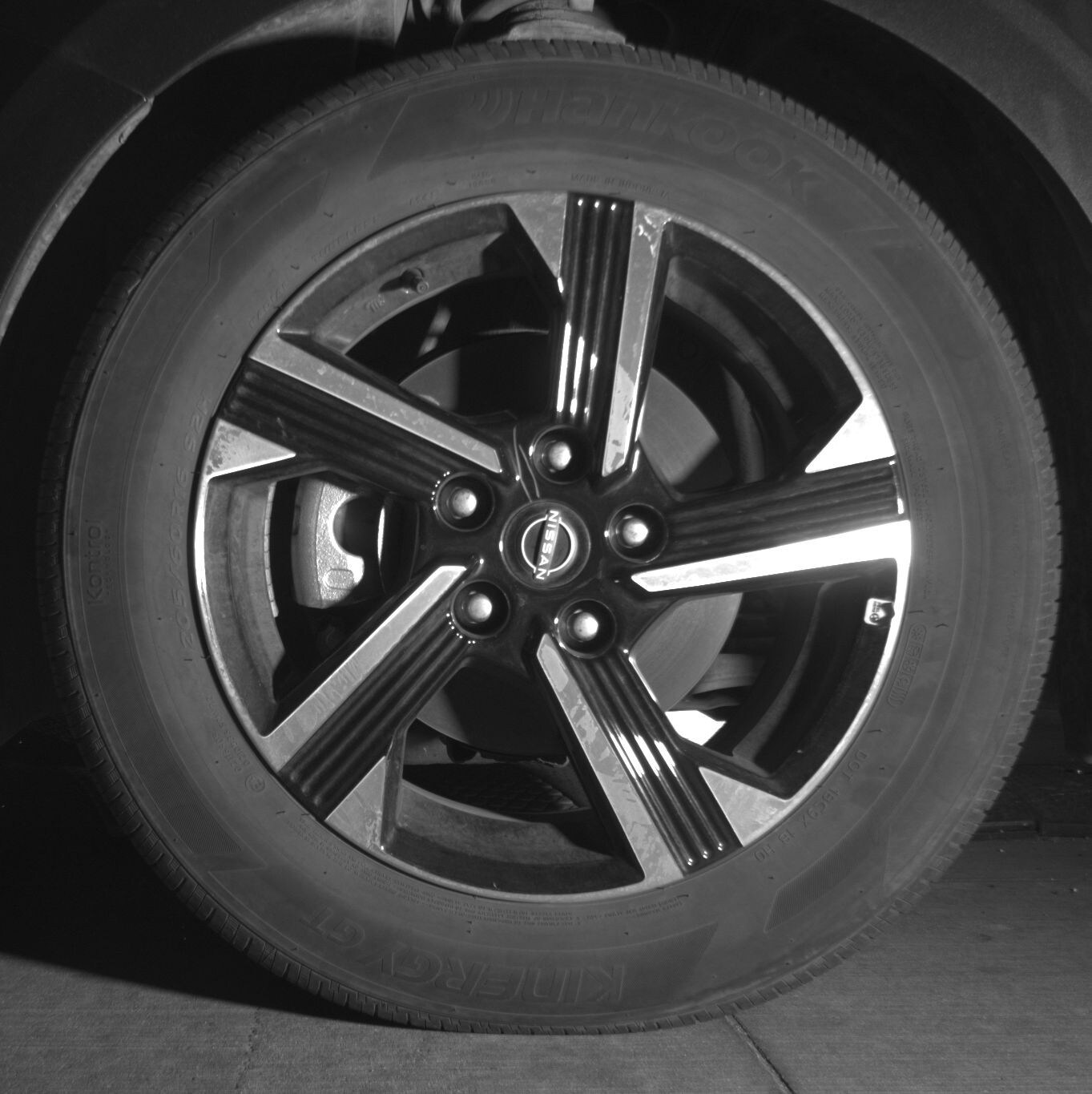 Thumbnail: 2025 Nissan Sentra - 9