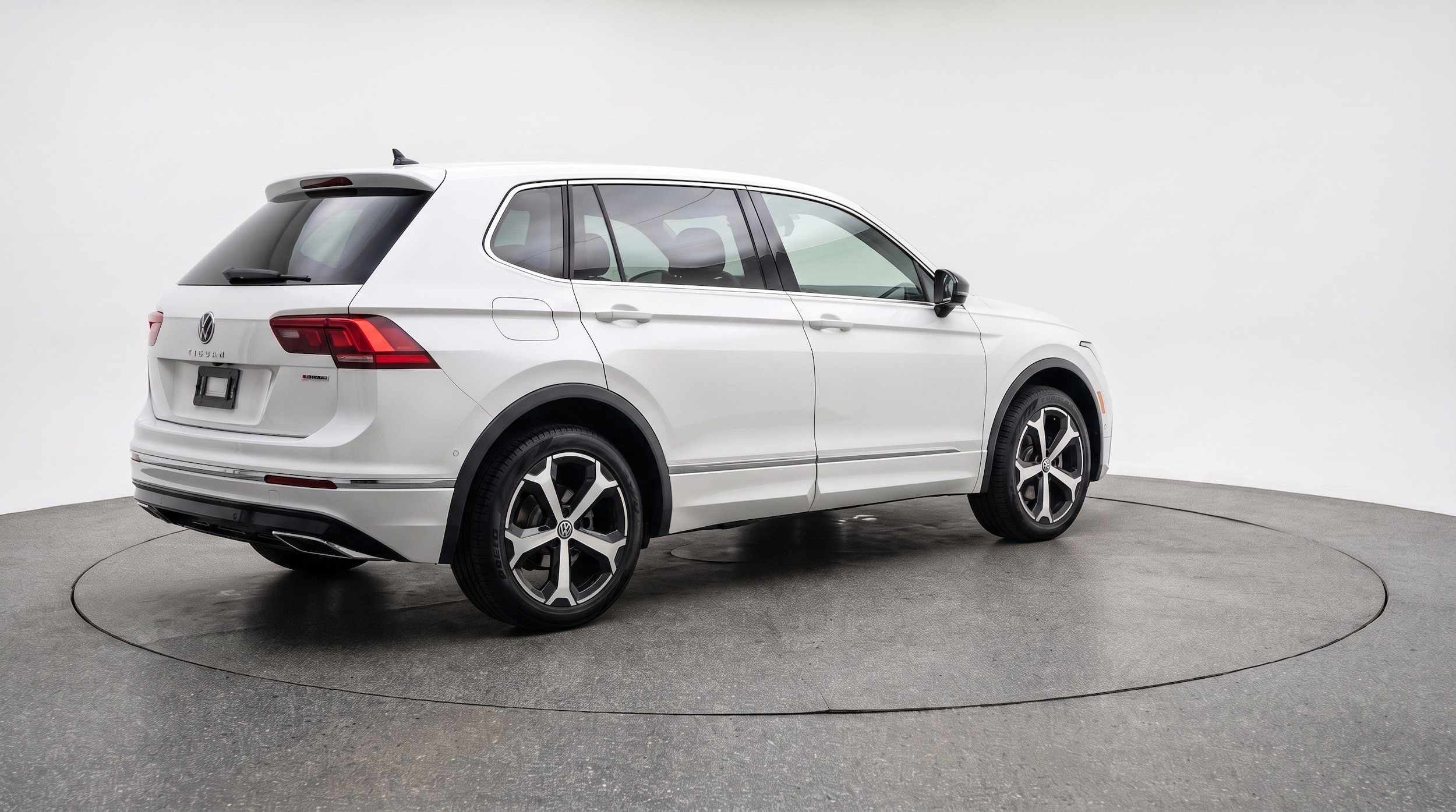 Thumbnail: 2026 Volkswagen Tiguan - 9