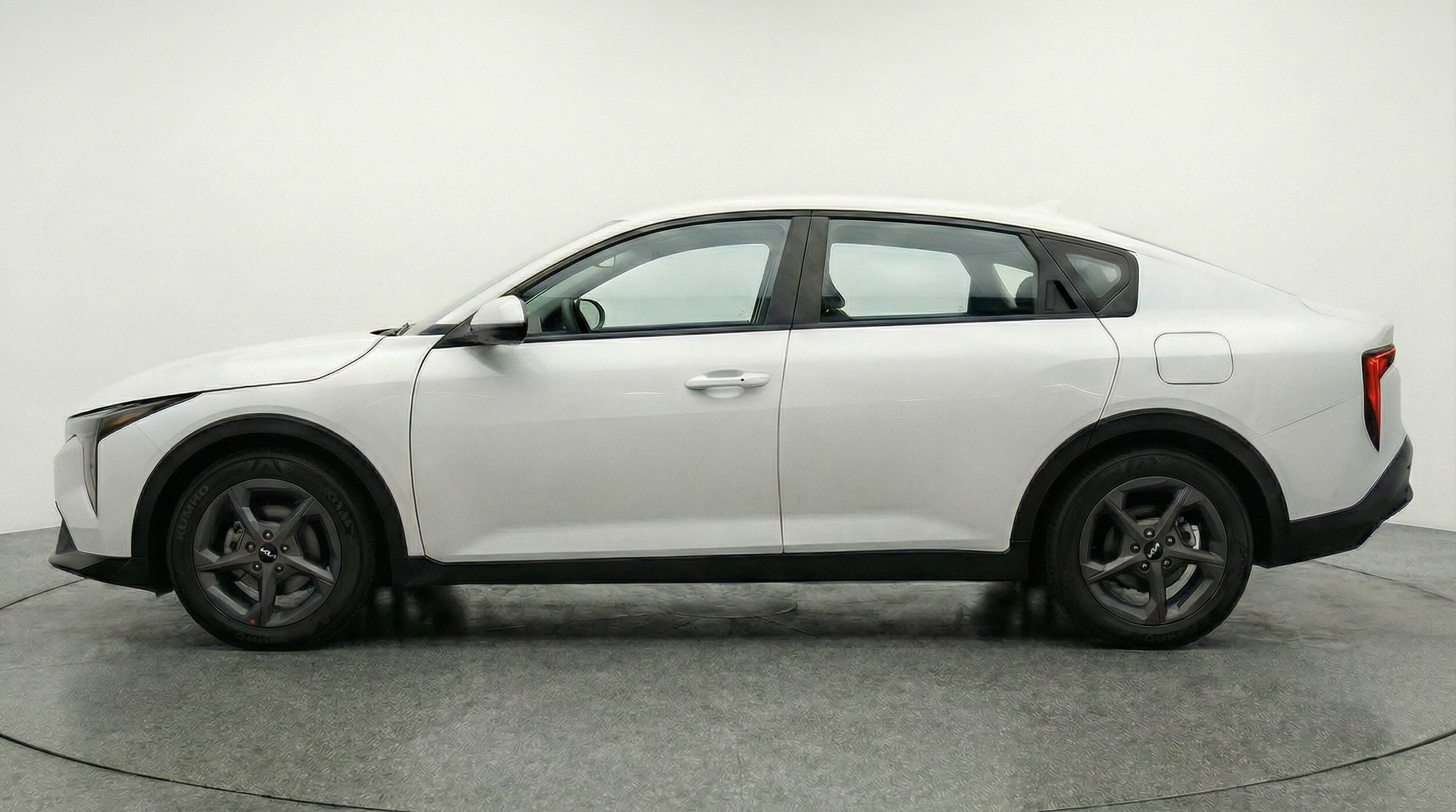 Thumbnail: 2025 Kia K4 - 4