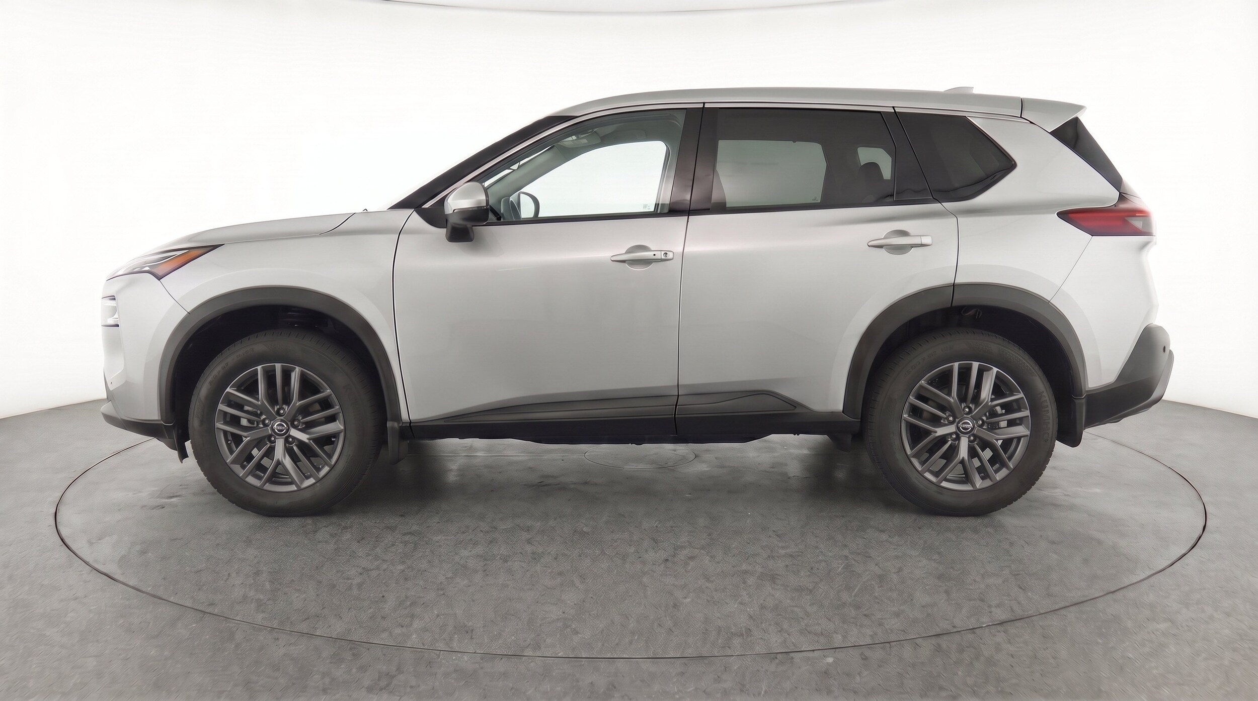 Thumbnail: 2026 Nissan Rogue - 5