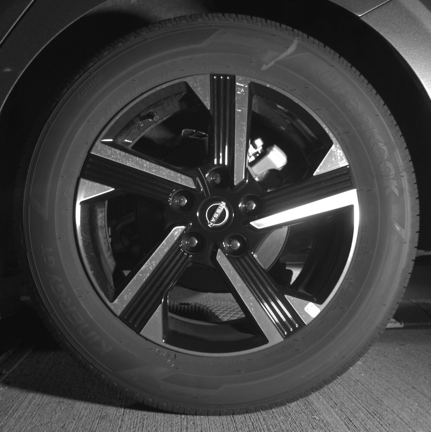 Thumbnail: 2025 Nissan Sentra - 11