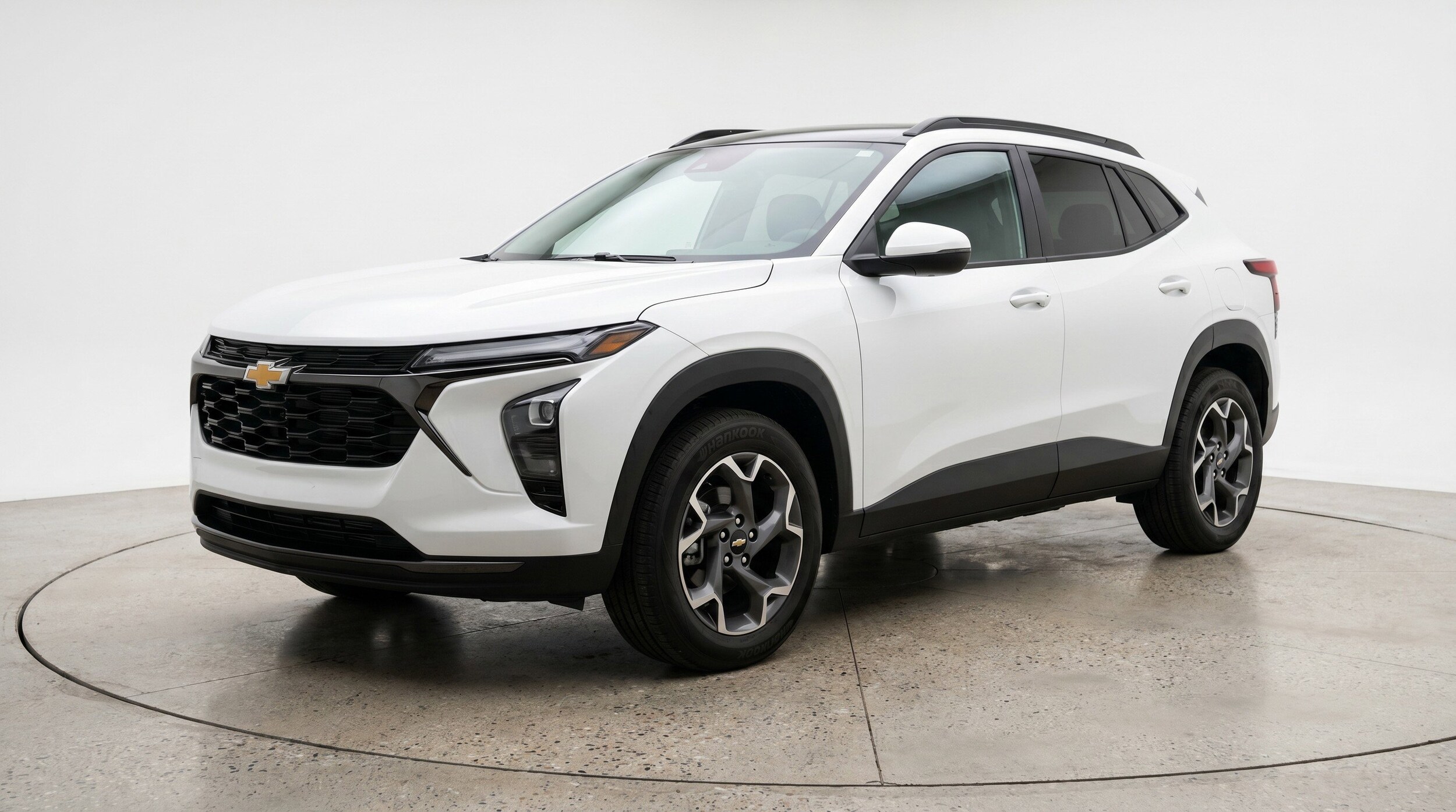 Thumbnail: 2025 Chevrolet Trax - 3
