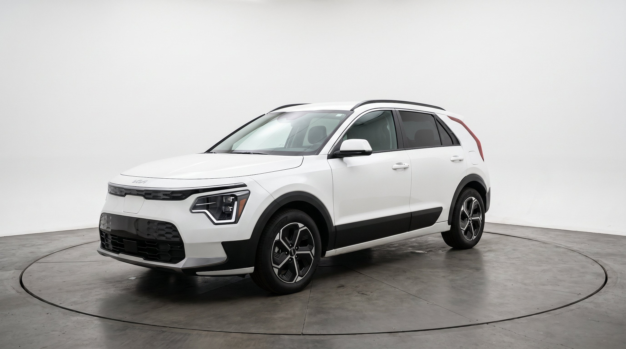 Thumbnail: 2026 Kia Niro - 3