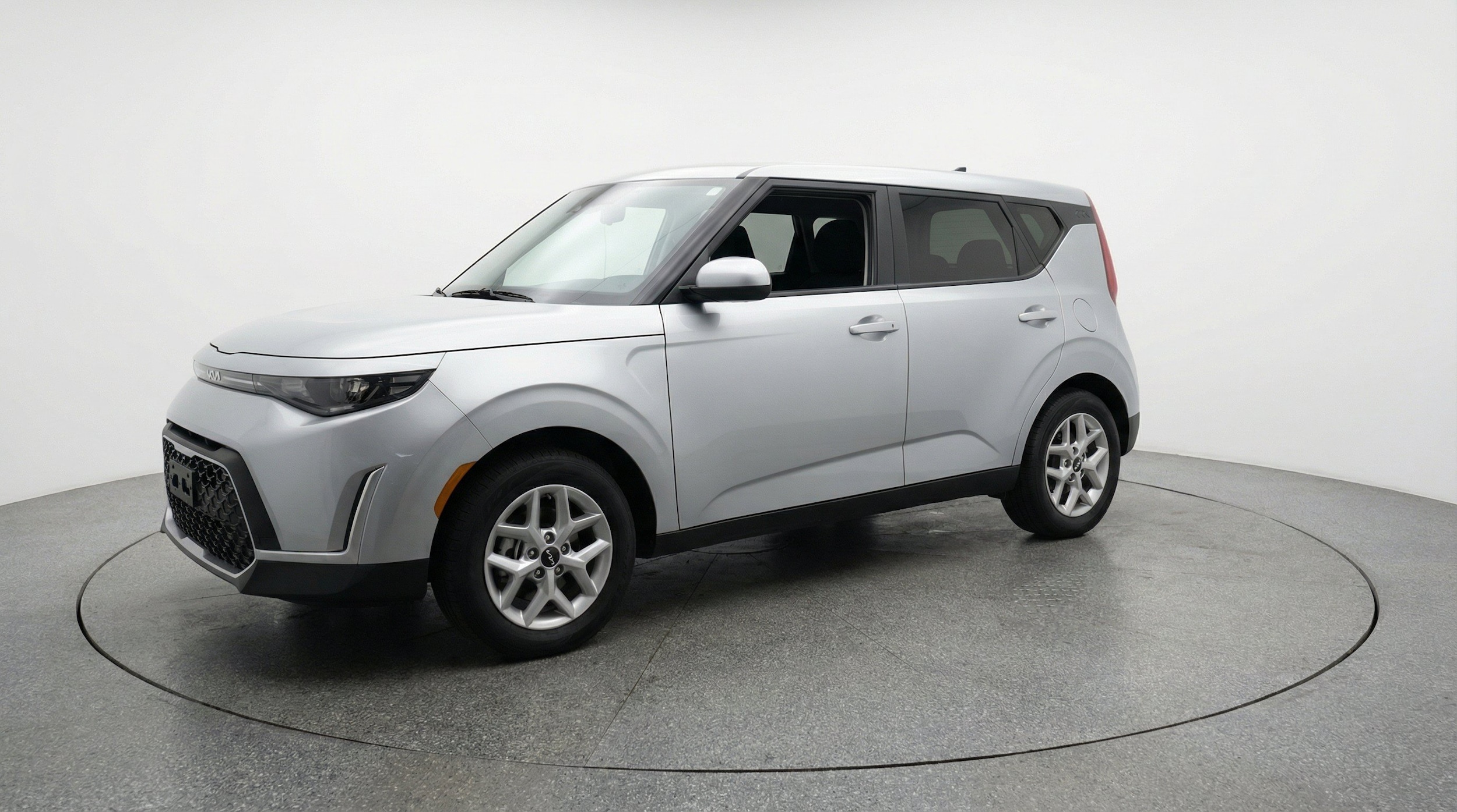 Thumbnail: 2025 Kia Soul - 3