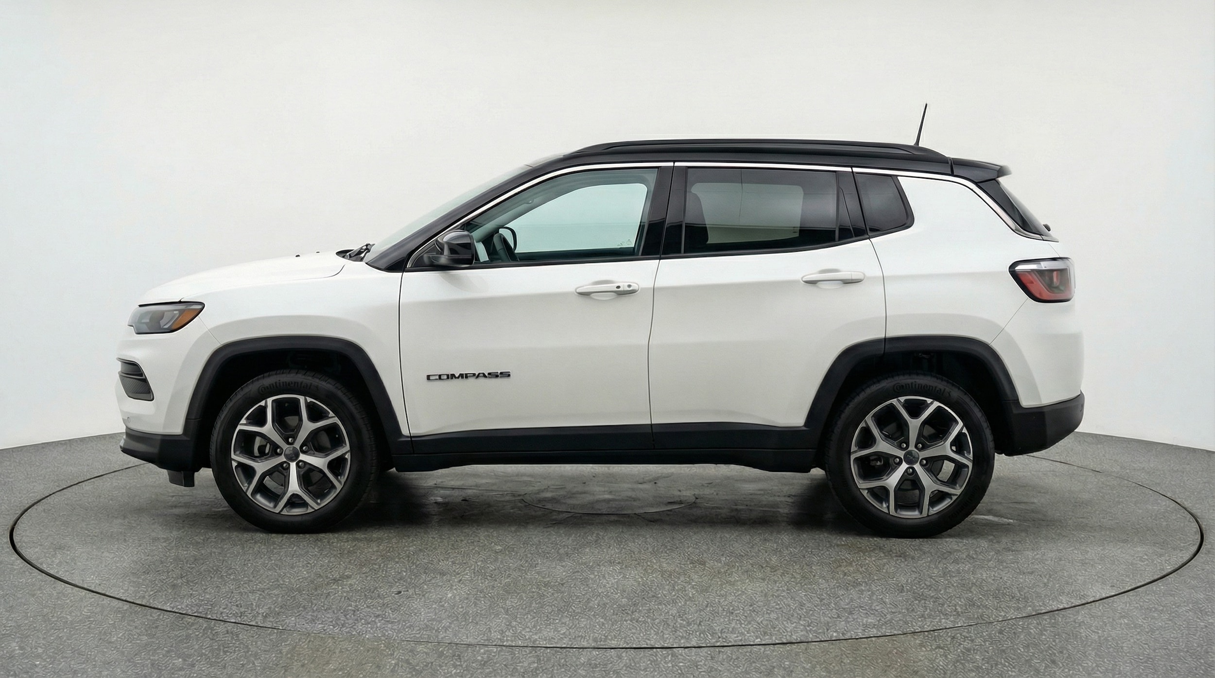Thumbnail: 2025 Jeep Compass - 4