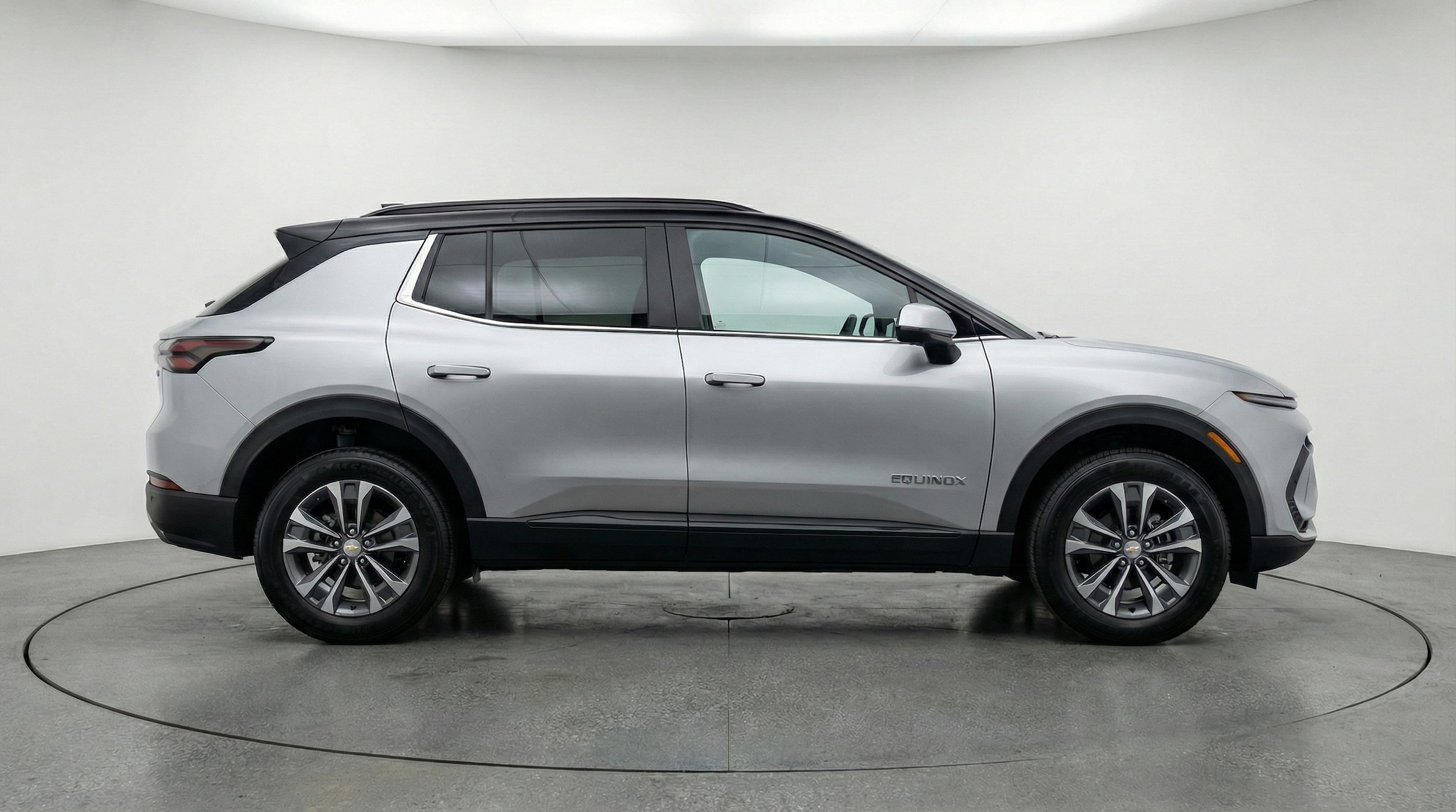 Thumbnail: 2025 Chevrolet Equinox - 8