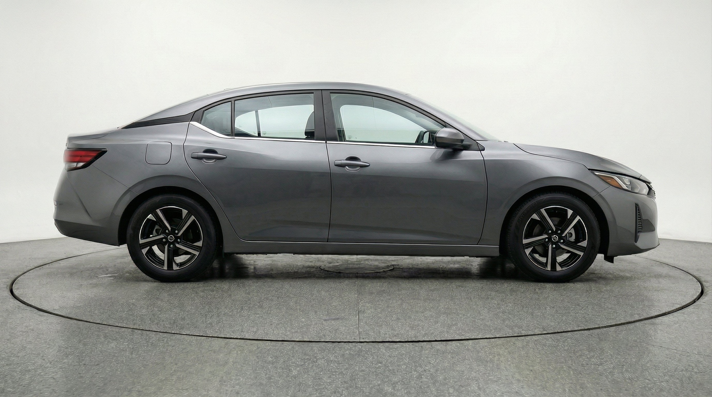 Thumbnail: 2025 Nissan Sentra - 11