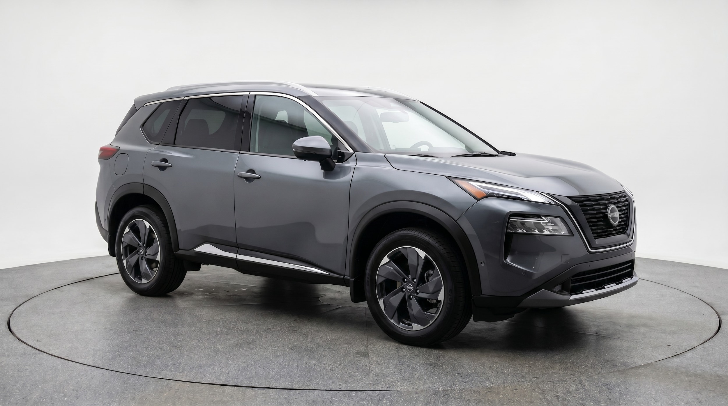 Thumbnail: 2025 Nissan Rogue - 1